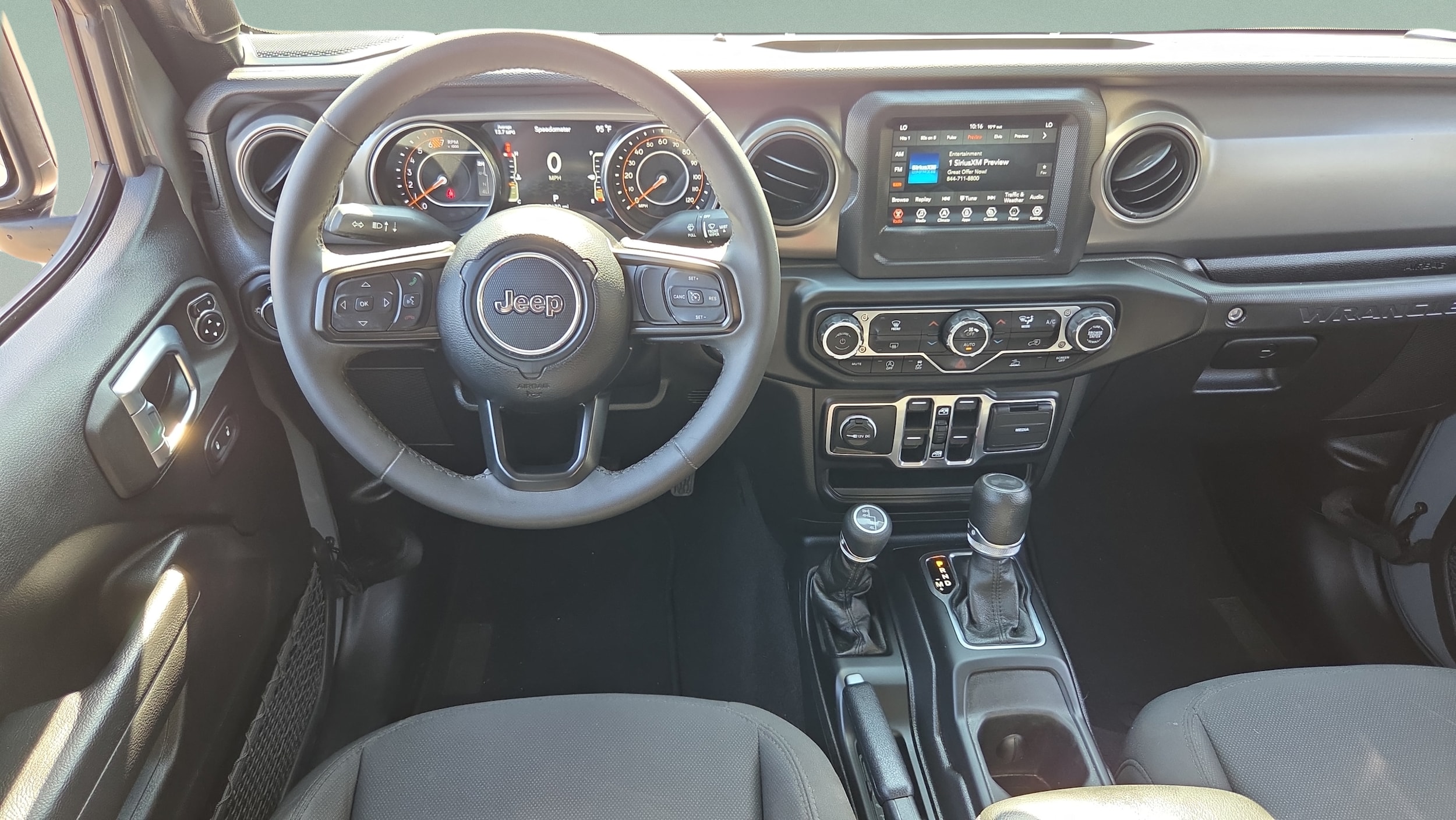 2023 Jeep Wrangler 4-Door Sport S - Photo 11