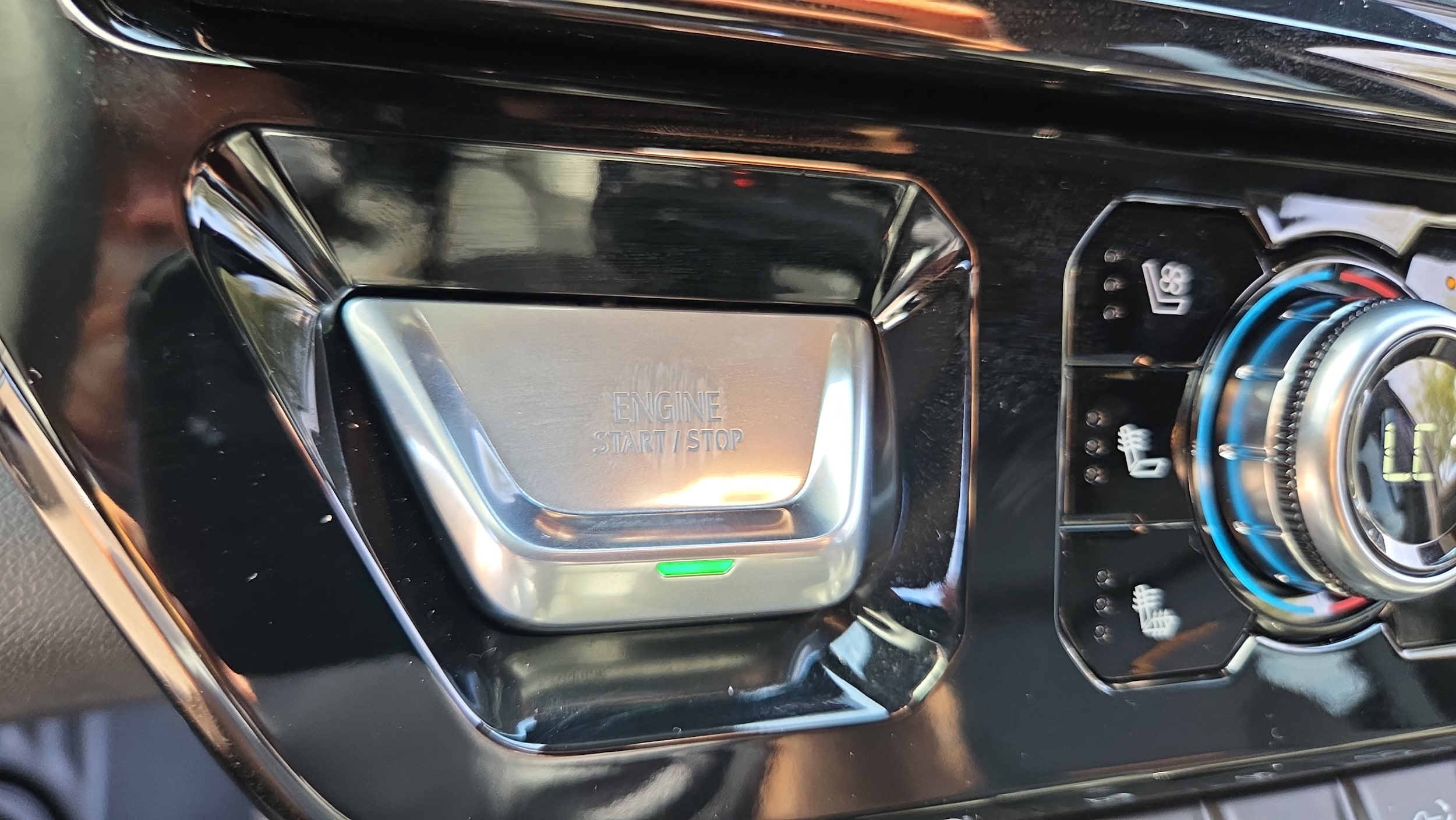 2026 GMC Sierra 1500 AT4 - Photo 37