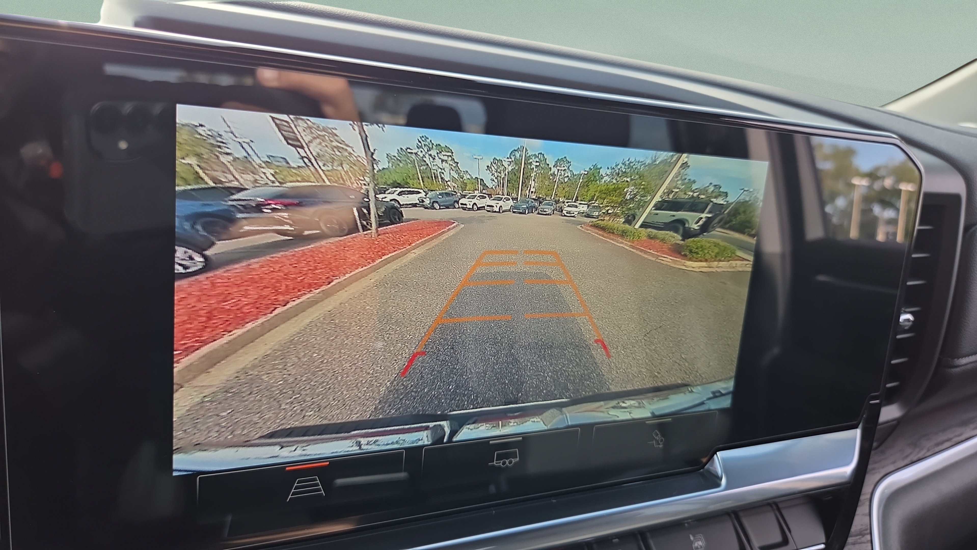 2026 GMC Sierra 1500 SLT - Photo 18