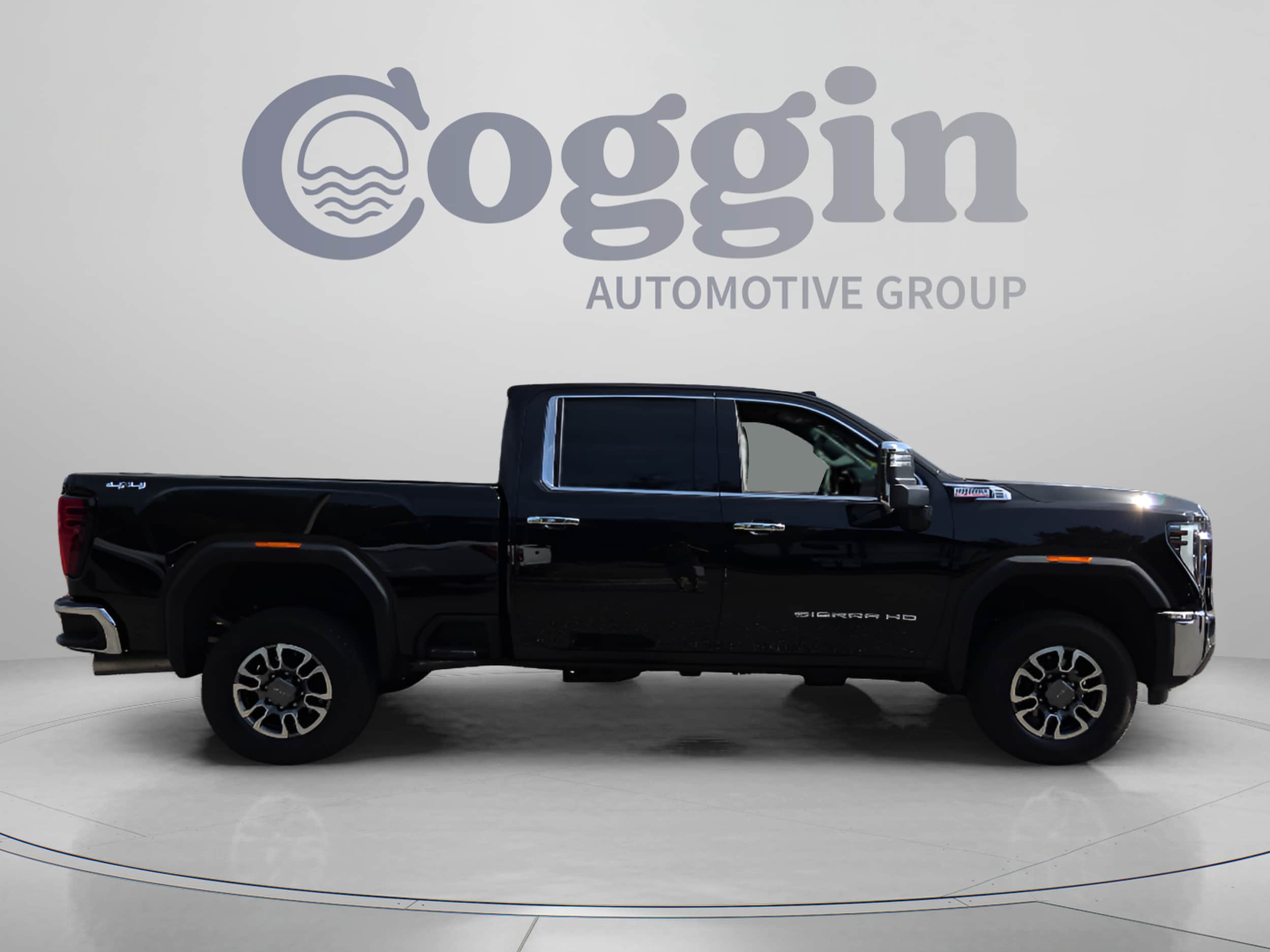 2026 GMC Sierra 3500HD SLT - Photo 6