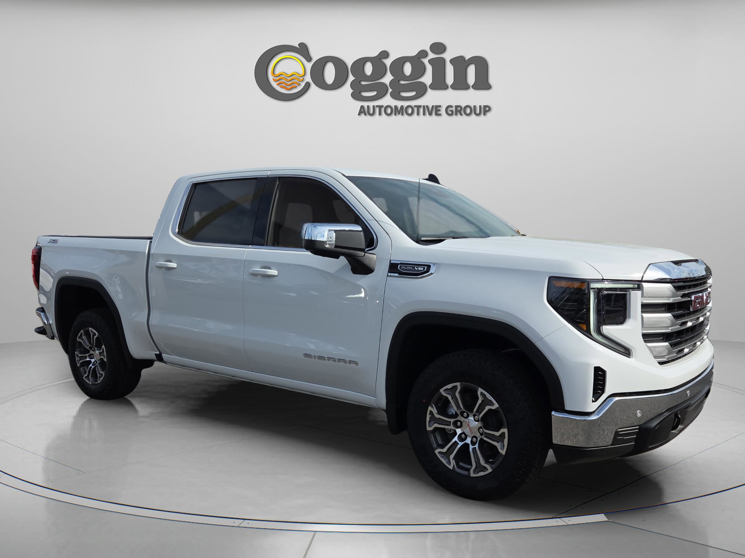 2026 GMC Sierra 1500 SLE - Photo 7