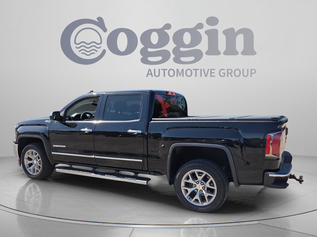 Used 2018 GMC Sierra 1500 SLT Truck