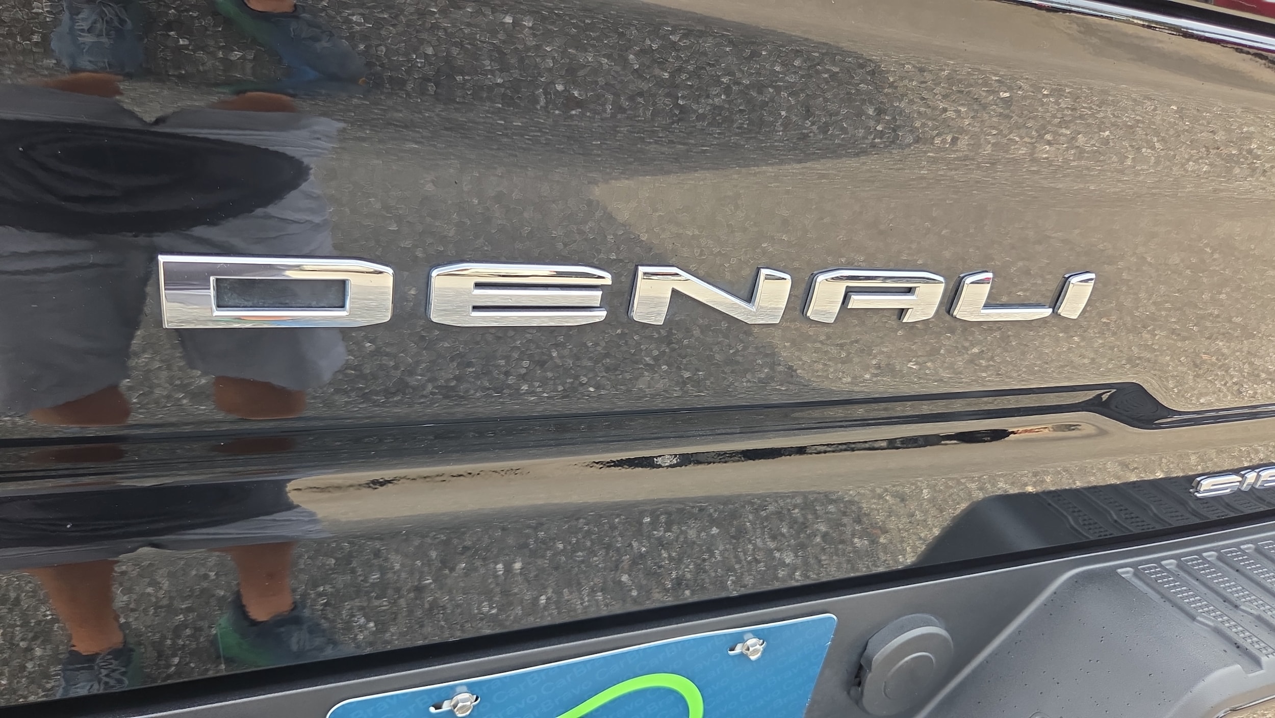2025 GMC Sierra 2500HD Denali - Photo 18