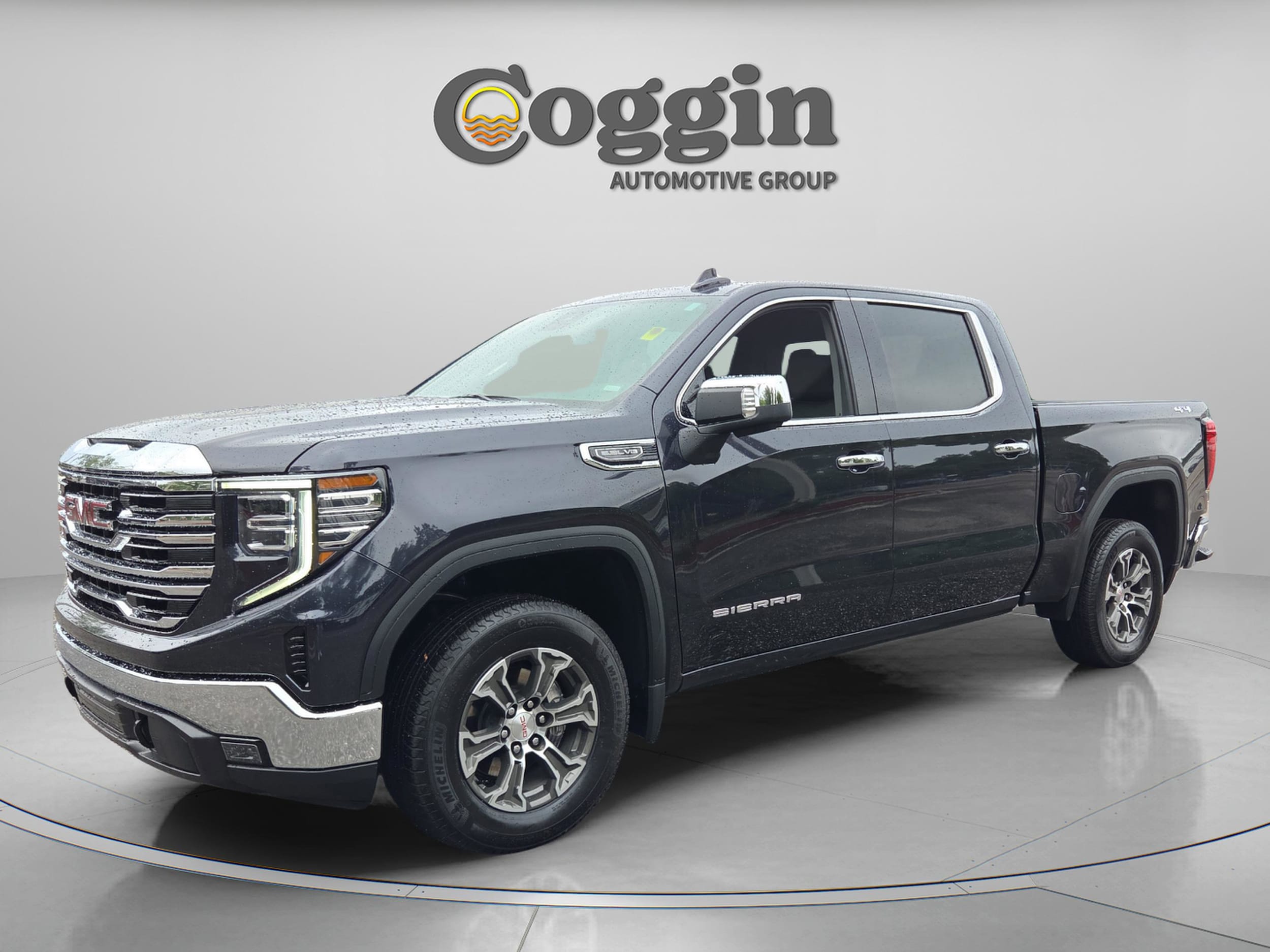 2026 GMC Sierra 4WD Crew Cab Short Box SLT's photo