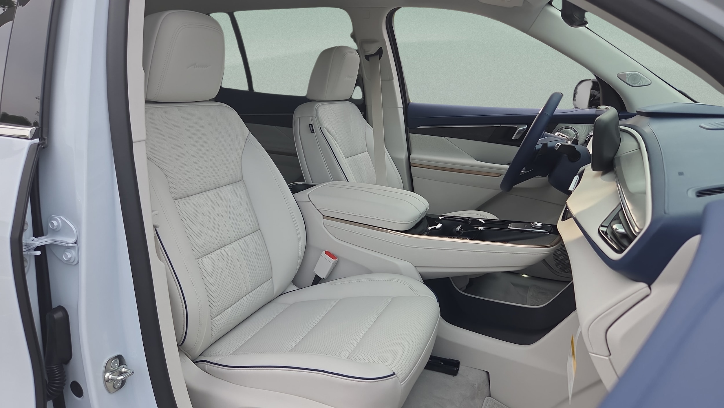 2026 Buick Enclave Avenir - Photo 15
