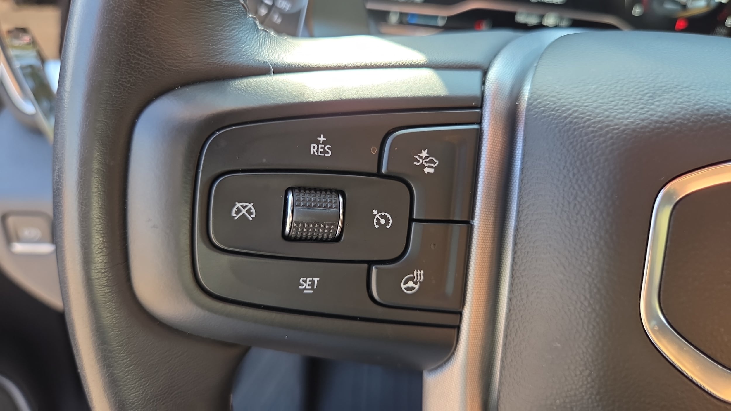 2023 GMC Sierra 1500 SLT - Photo 24