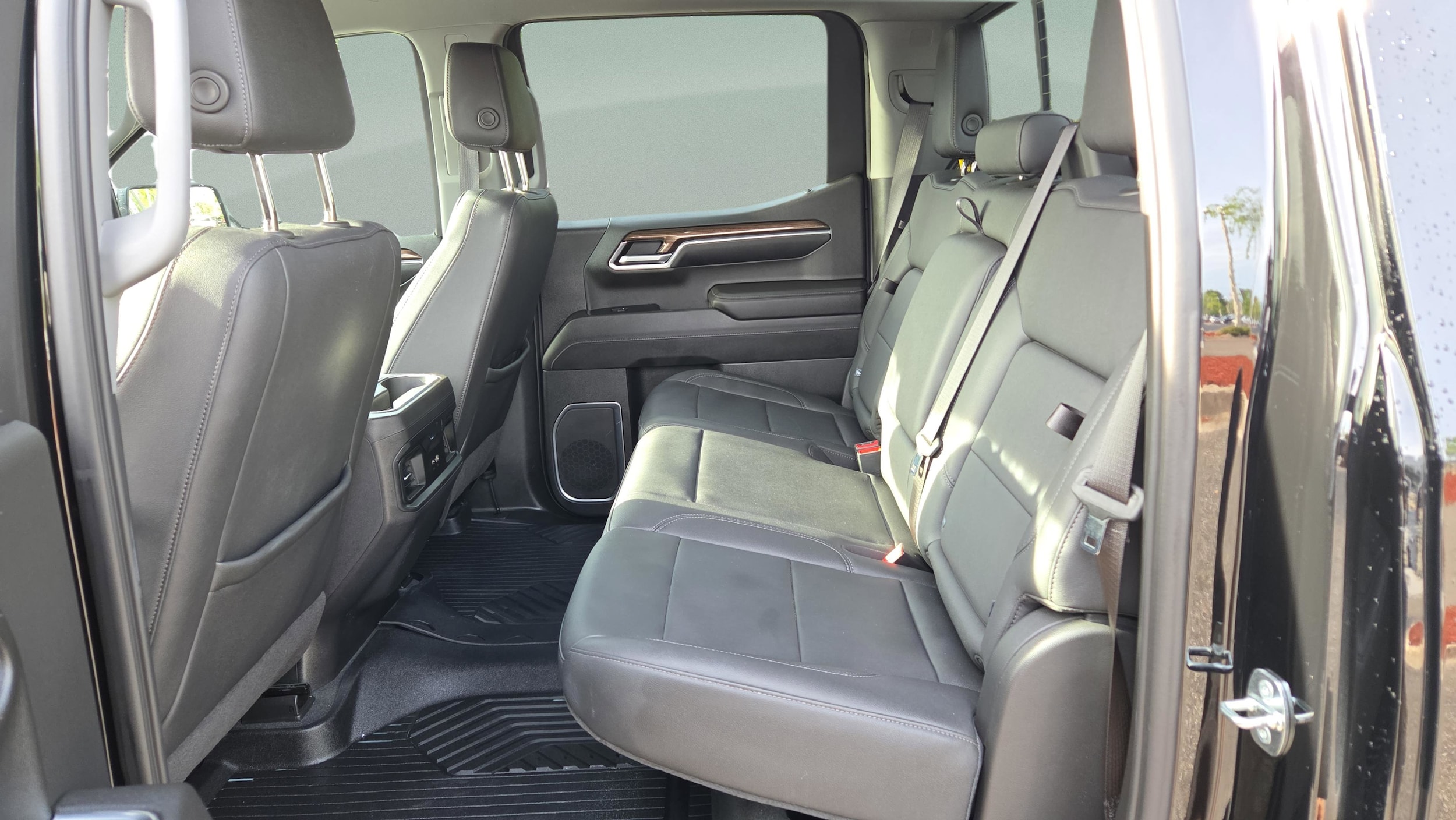 2023 Chevrolet Silverado 1500 LT Trail Boss - Photo 11