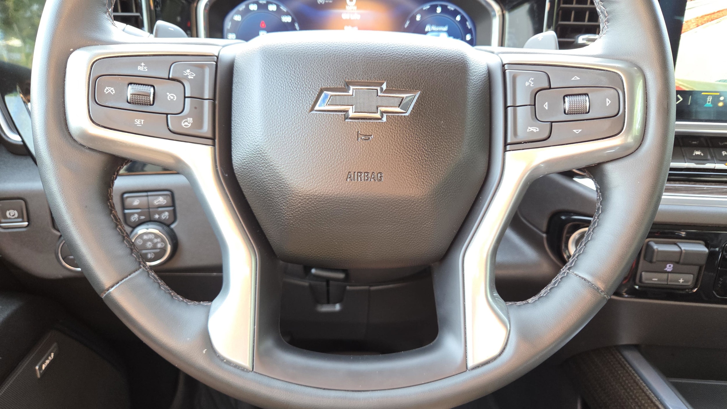 2023 Chevrolet Silverado 1500 LT Trail Boss - Photo 26