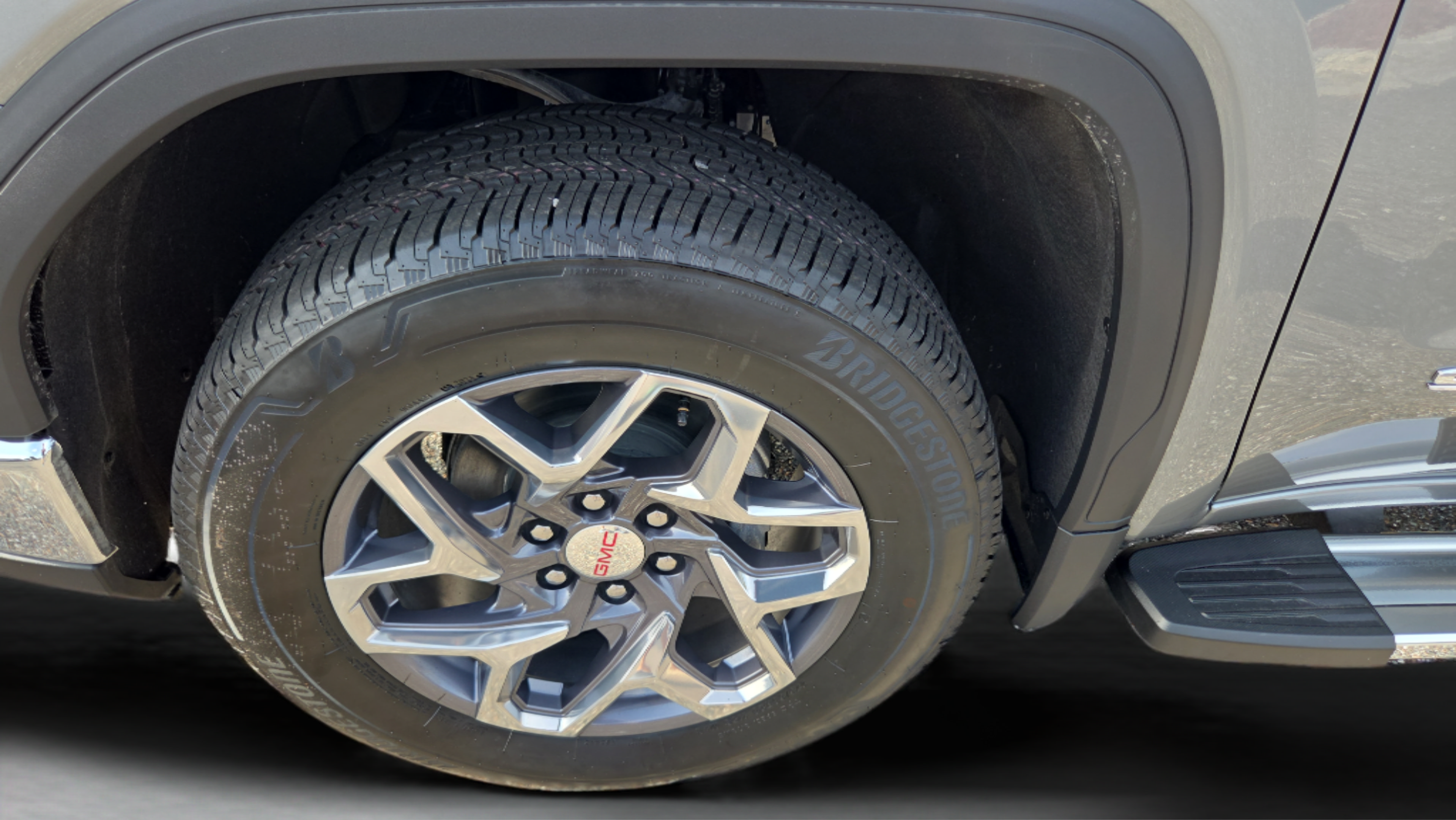 2026 GMC Sierra 1500 SLT - Photo 30