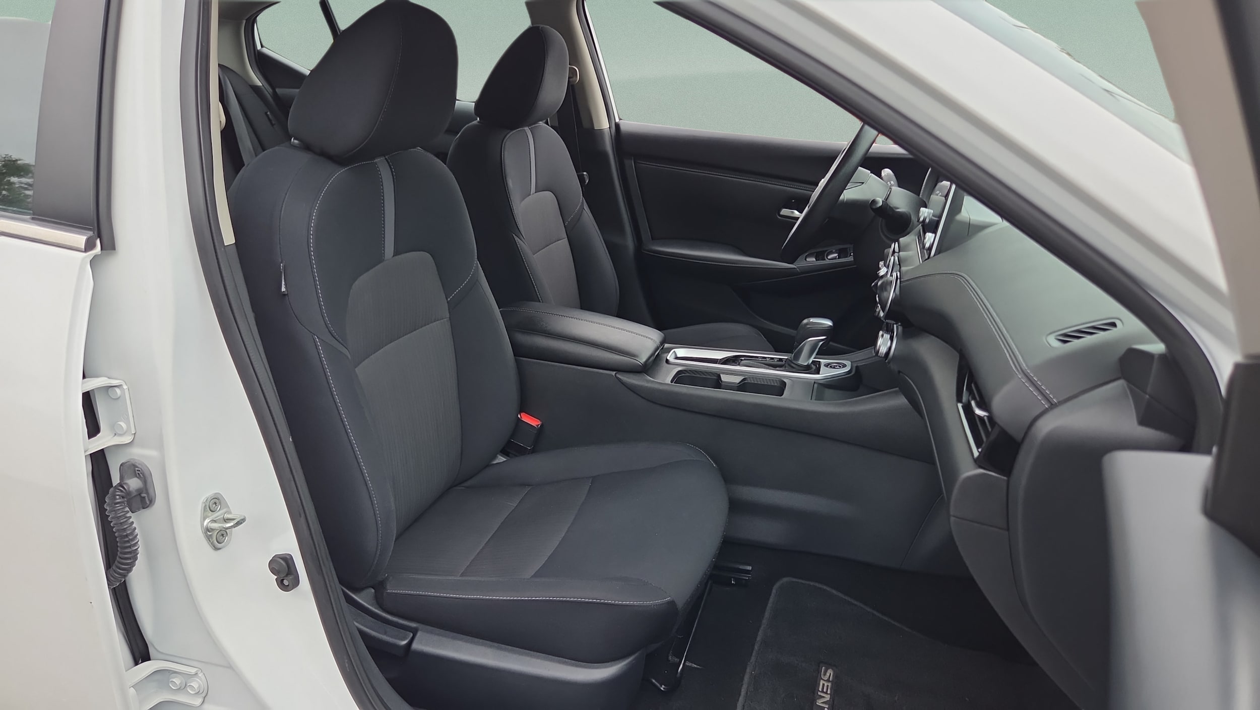 2024 Nissan Sentra SV - Photo 19
