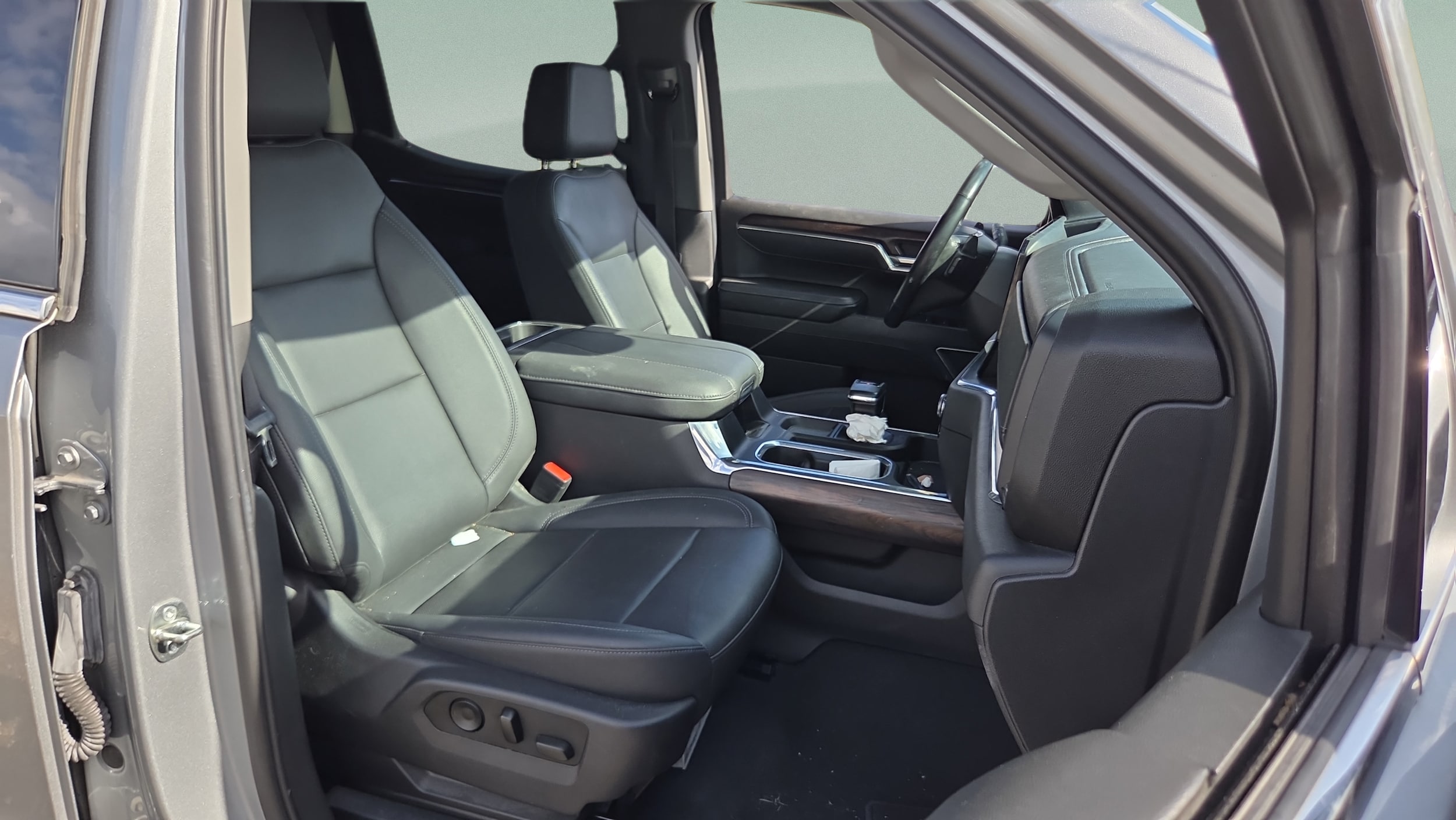 2023 GMC Sierra 1500 SLT - Photo 20