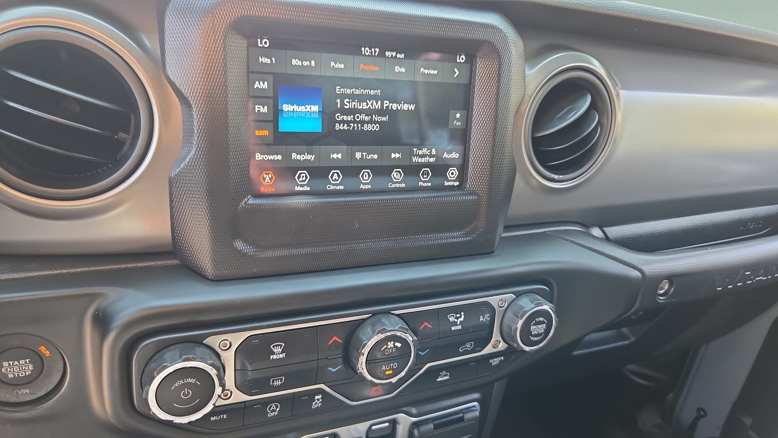2023 Jeep Wrangler 4-Door Sport S - Photo 18