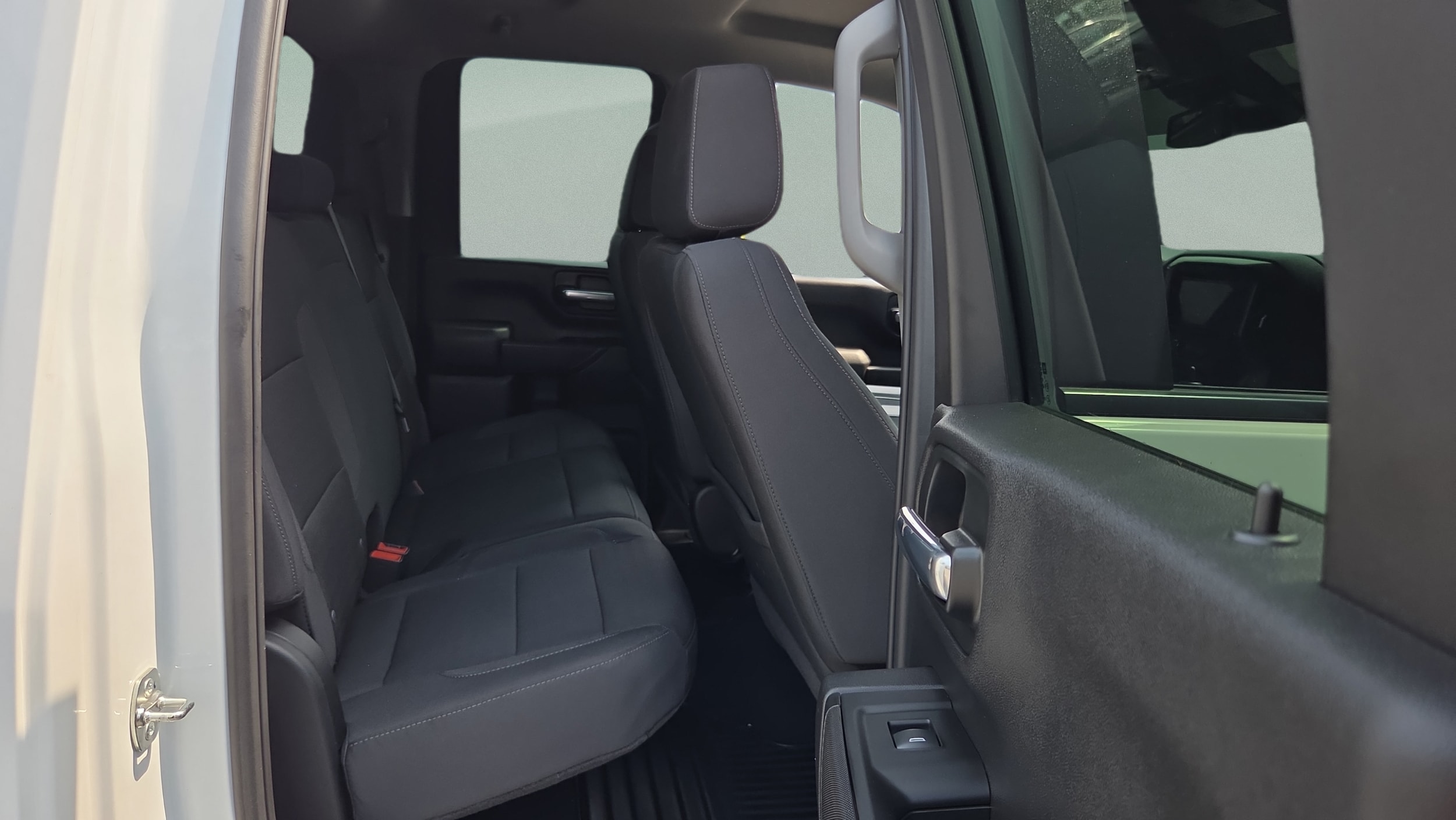 2025 Chevrolet Silverado 2500HD Custom - Photo 14