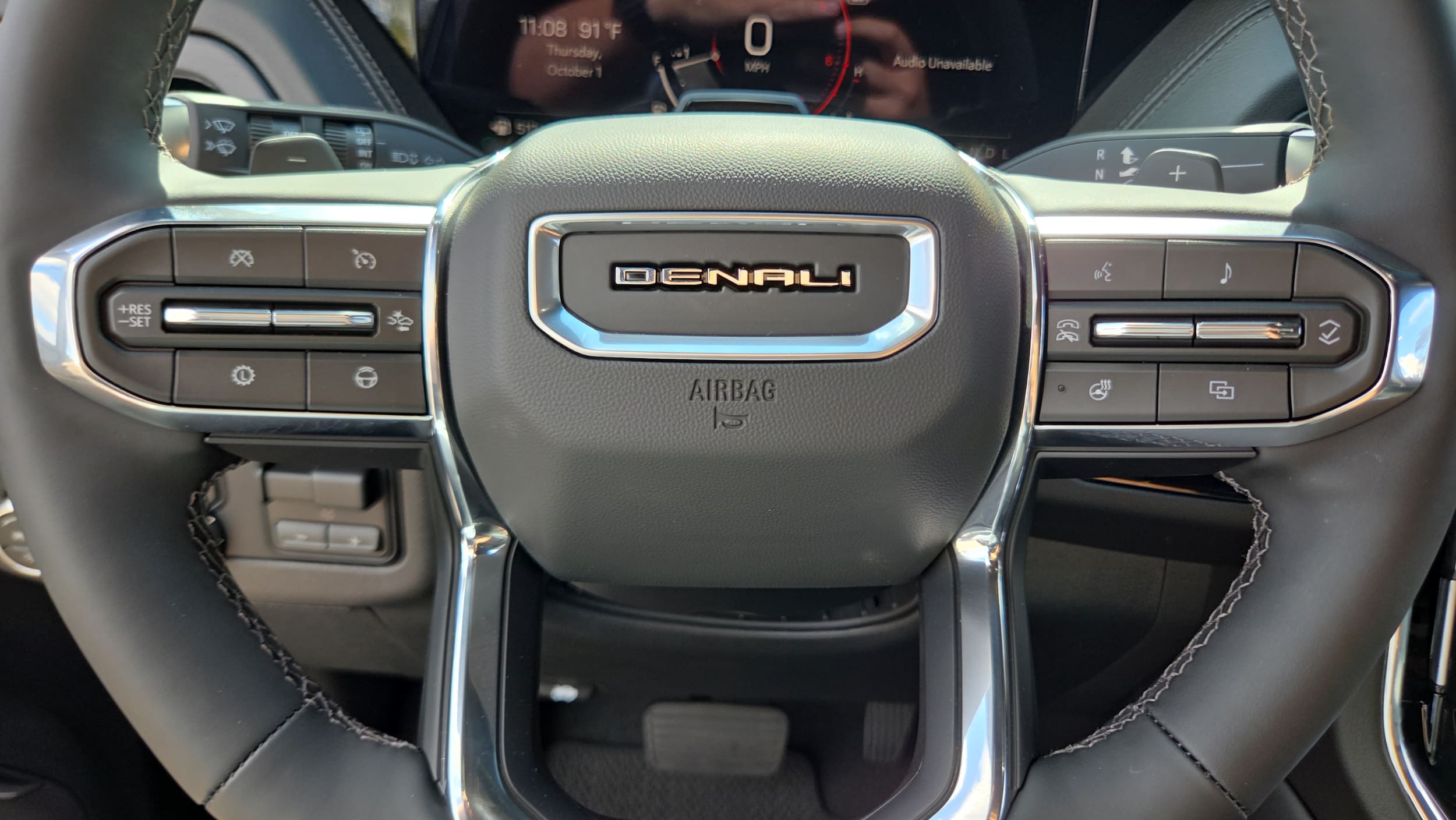 2026 GMC Yukon XL Denali - Photo 23