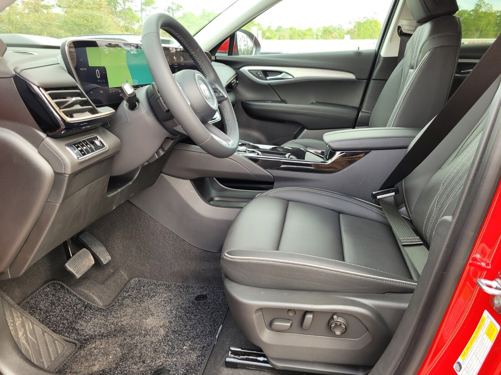 2025 Buick Envision Avenir photo 3