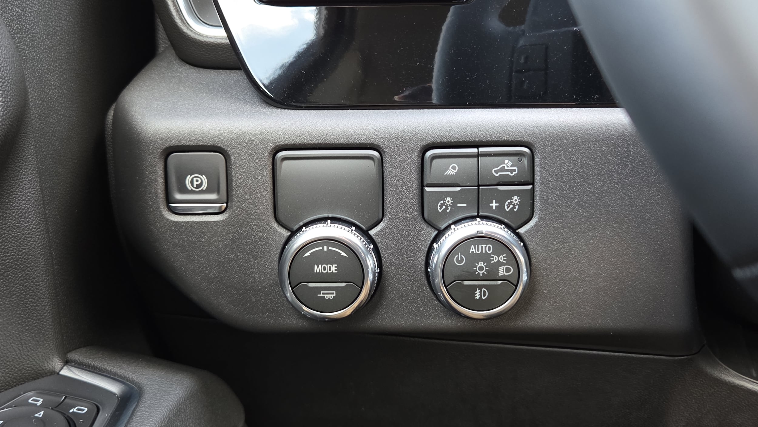 2026 GMC Sierra 1500 SLT - Photo 32