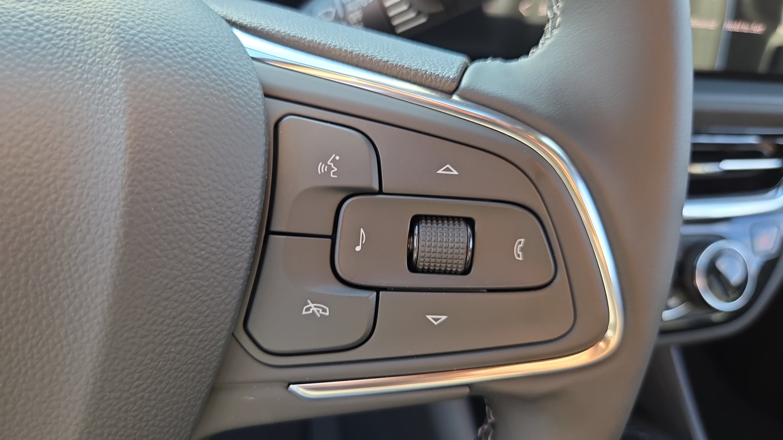 2026 Buick Envista Sport Touring - Photo 25