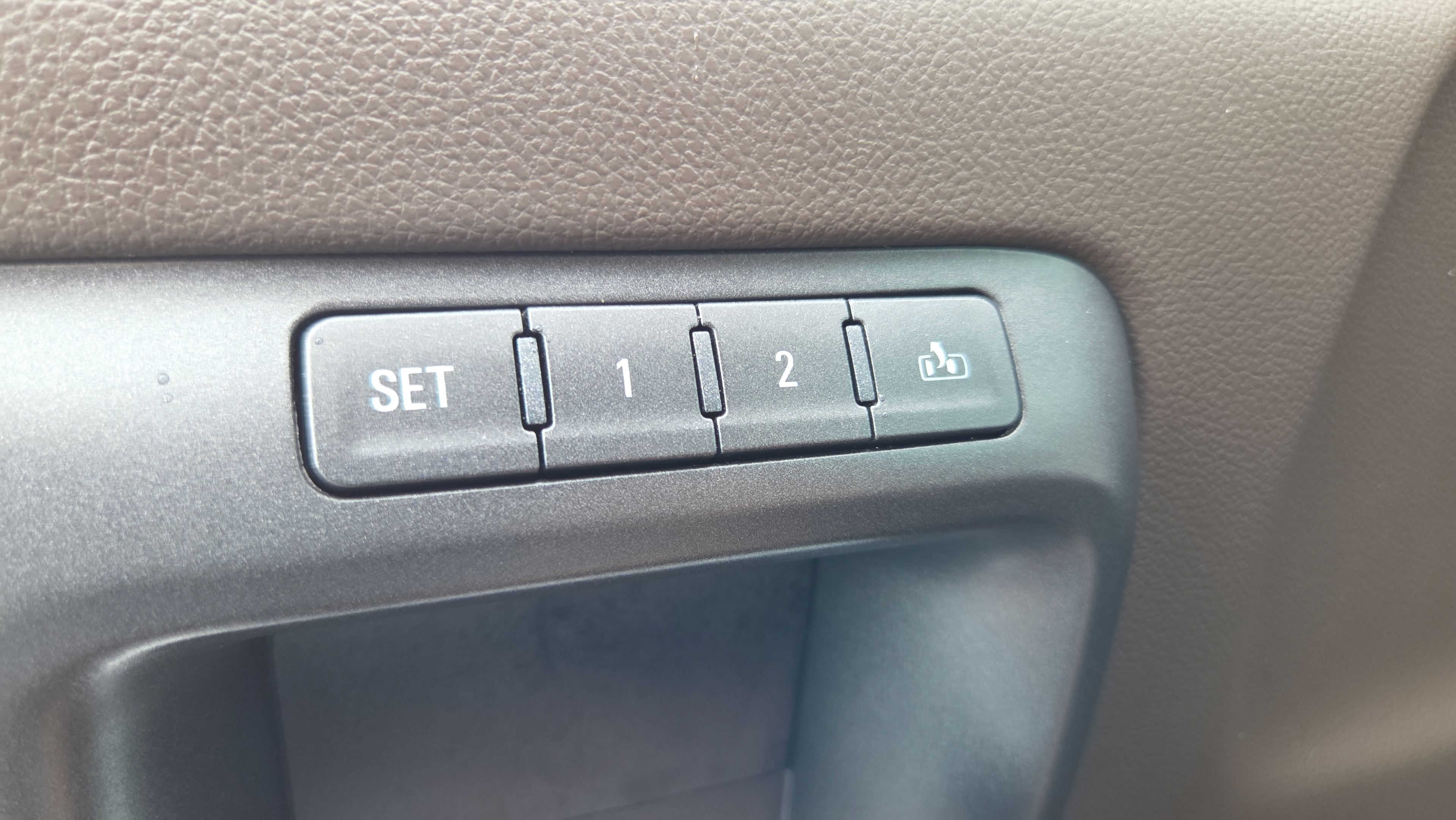 2018 GMC Sierra 1500 SLT - Photo 33