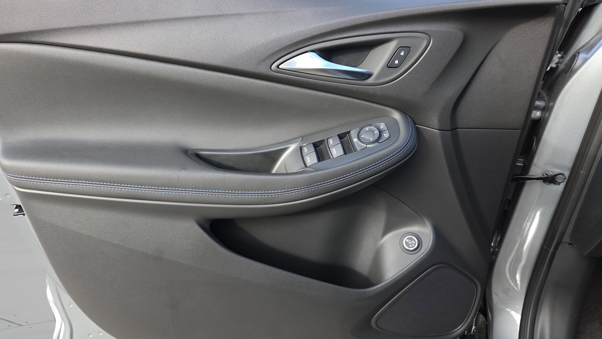 2026 Buick Encore GX Sport Touring - Photo 22