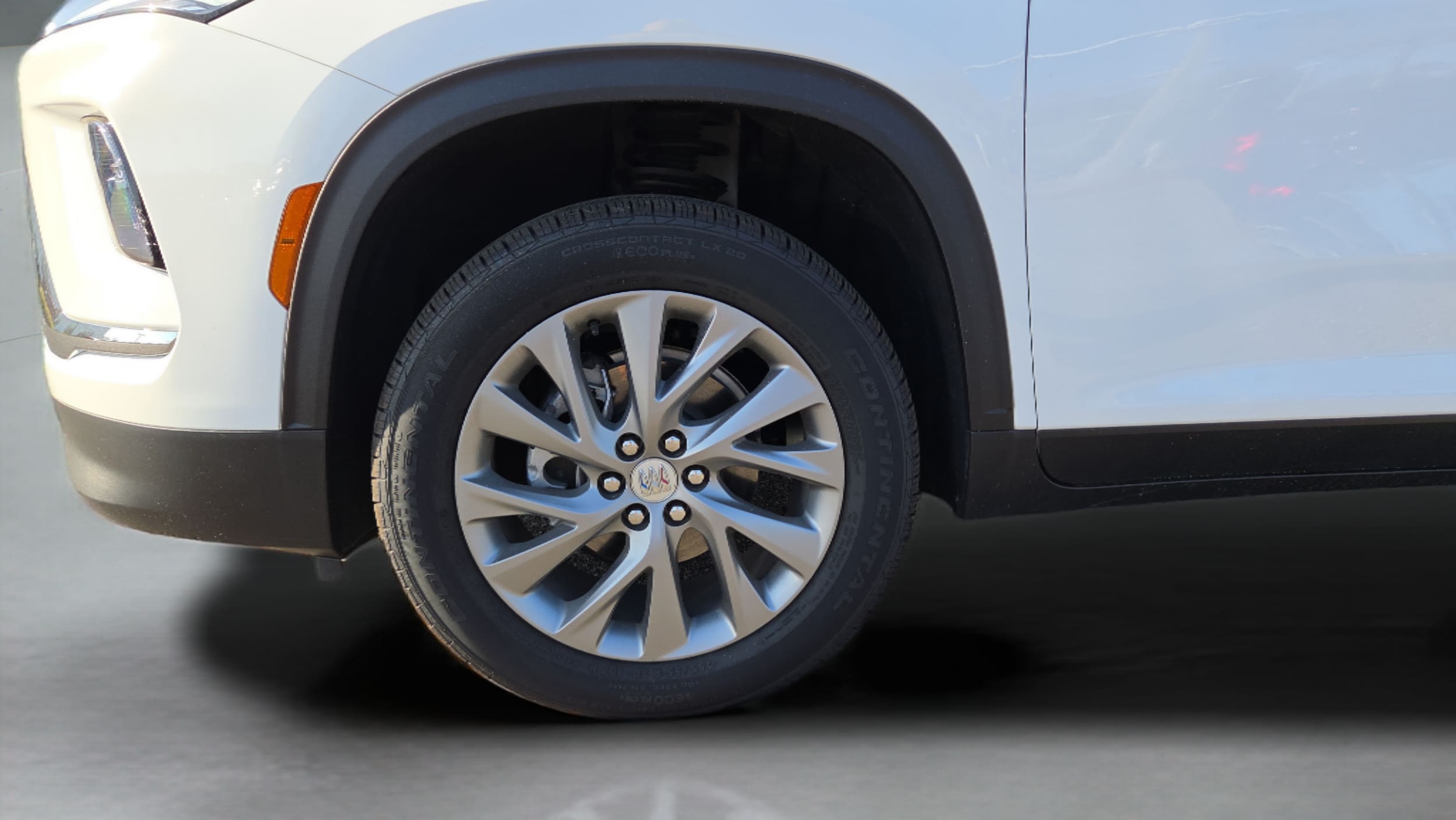 2025 Buick Enclave Preferred - Photo 27