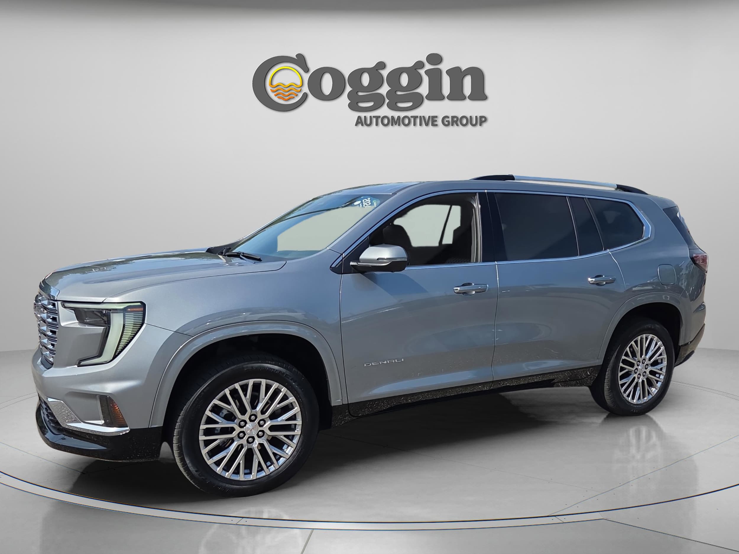 2024 GMC Acadia Denali FWD's photo