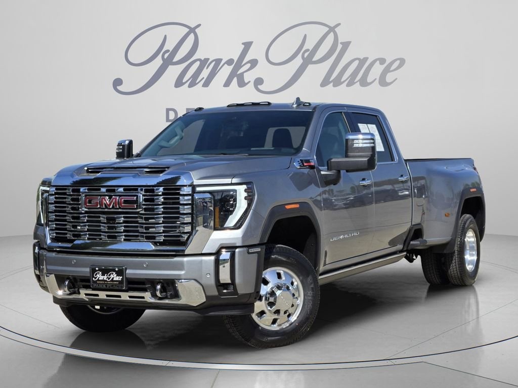 2026 GMC Sierra 4WD Crew Cab Long Box DRW Denali's photo