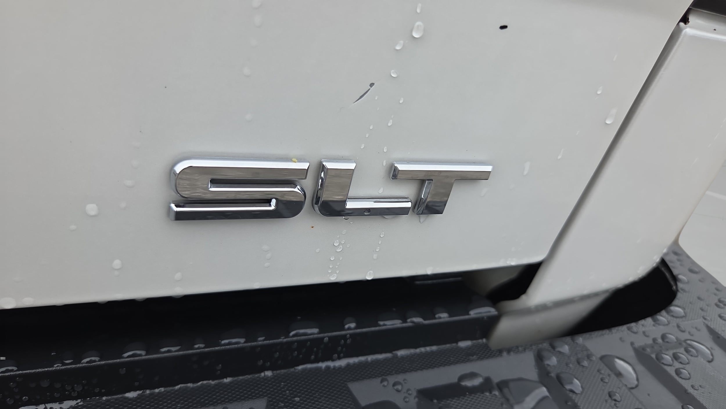 2018 GMC Sierra 1500 SLT - Photo 18