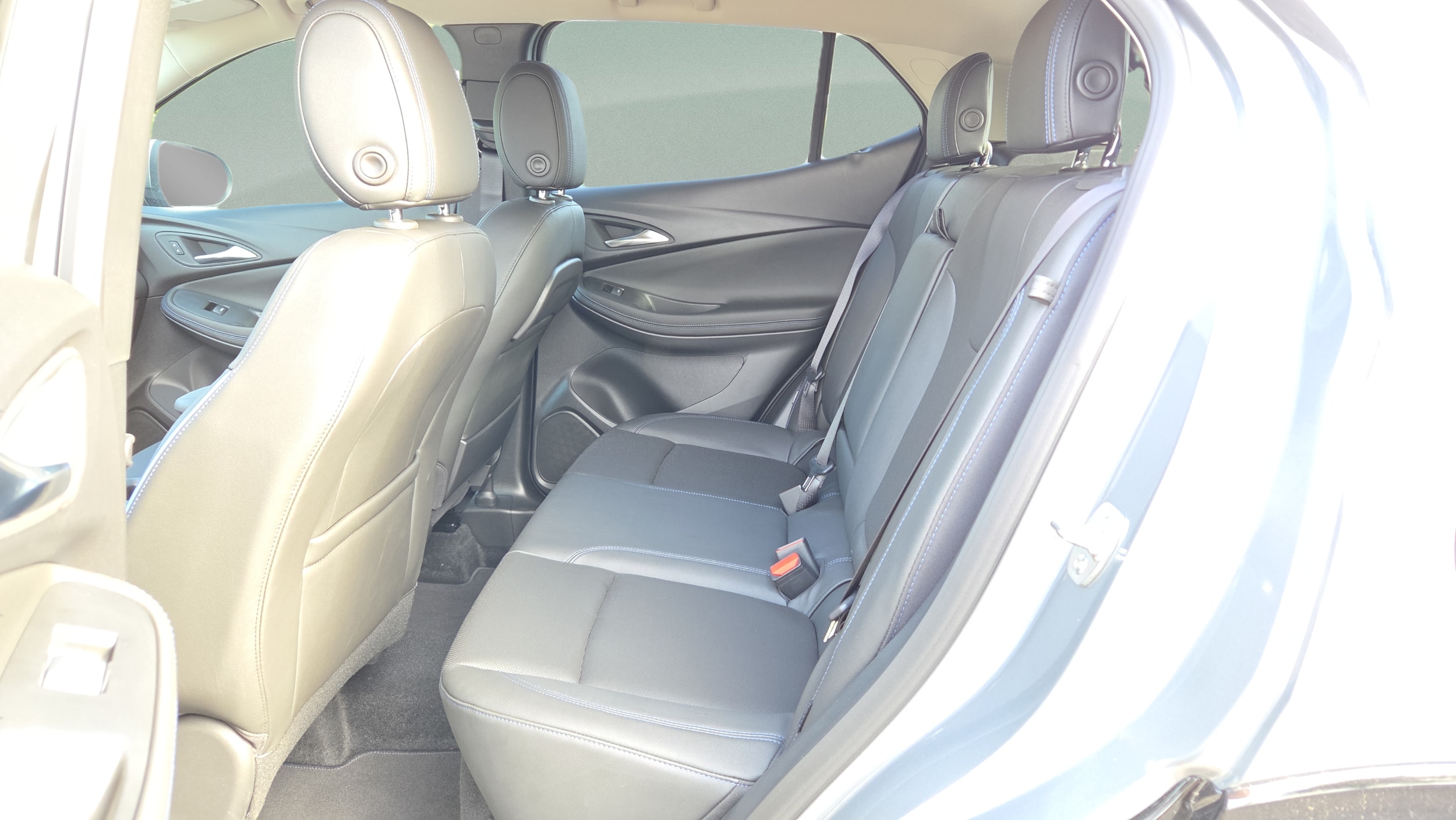 2026 Buick Encore GX Sport Touring - Photo 24