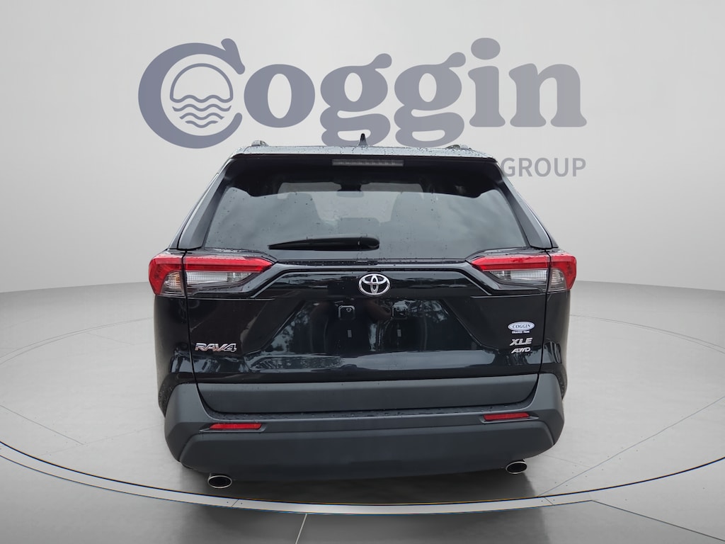 Used 2024 Toyota RAV4 XLE SUV