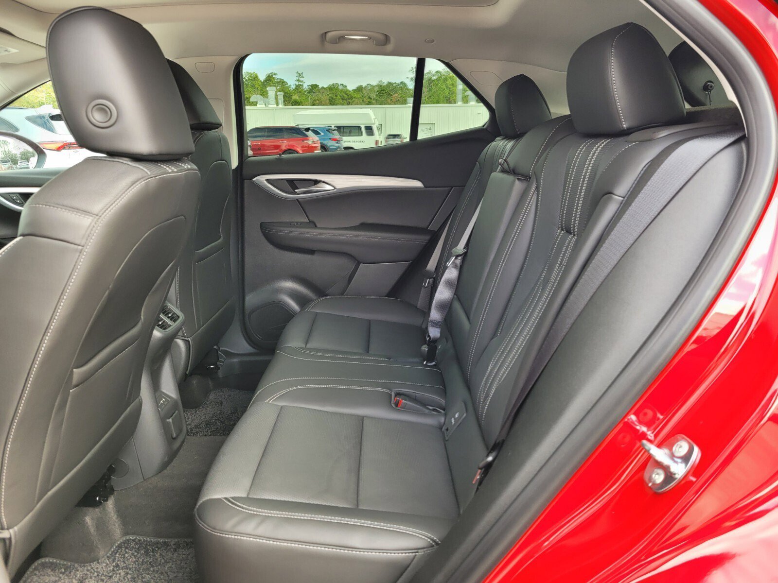2025 Buick Envision Avenir photo 4