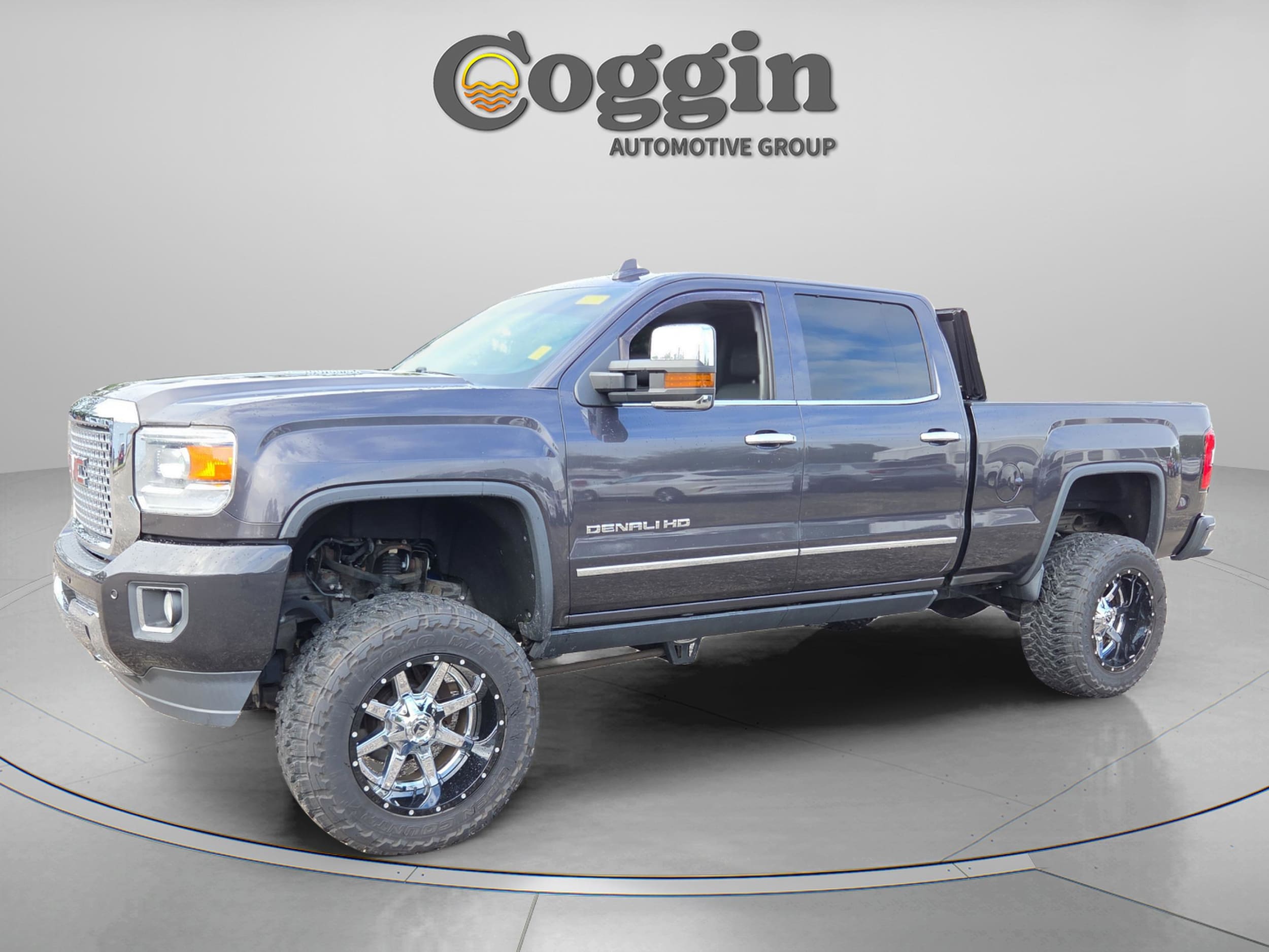 2016 GMC Sierra 4WD Crew Cab Standard Box Denali's photo