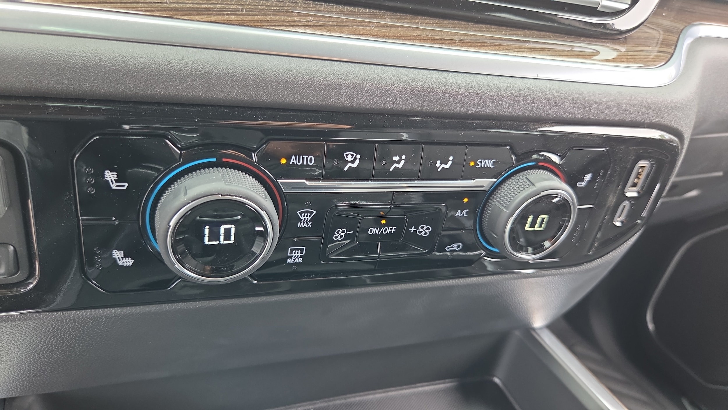 2026 Chevrolet Silverado 1500 LT Trail Boss - Photo 20