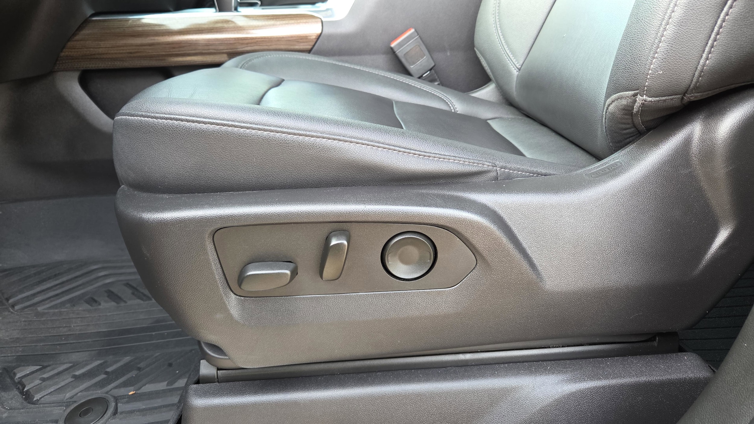 2023 Chevrolet Silverado 1500 LT Trail Boss - Photo 18