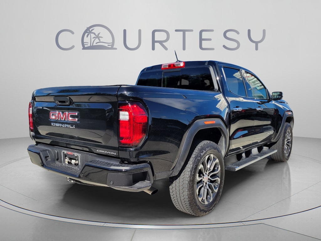 Used 2024 GMC Canyon Denali Truck