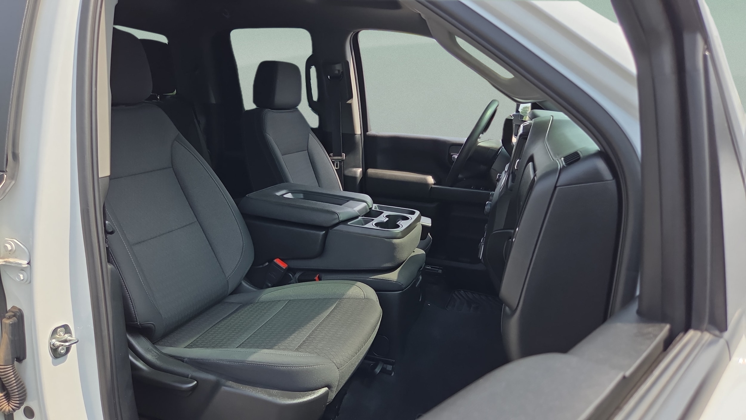 2025 Chevrolet Silverado 2500HD Custom - Photo 15
