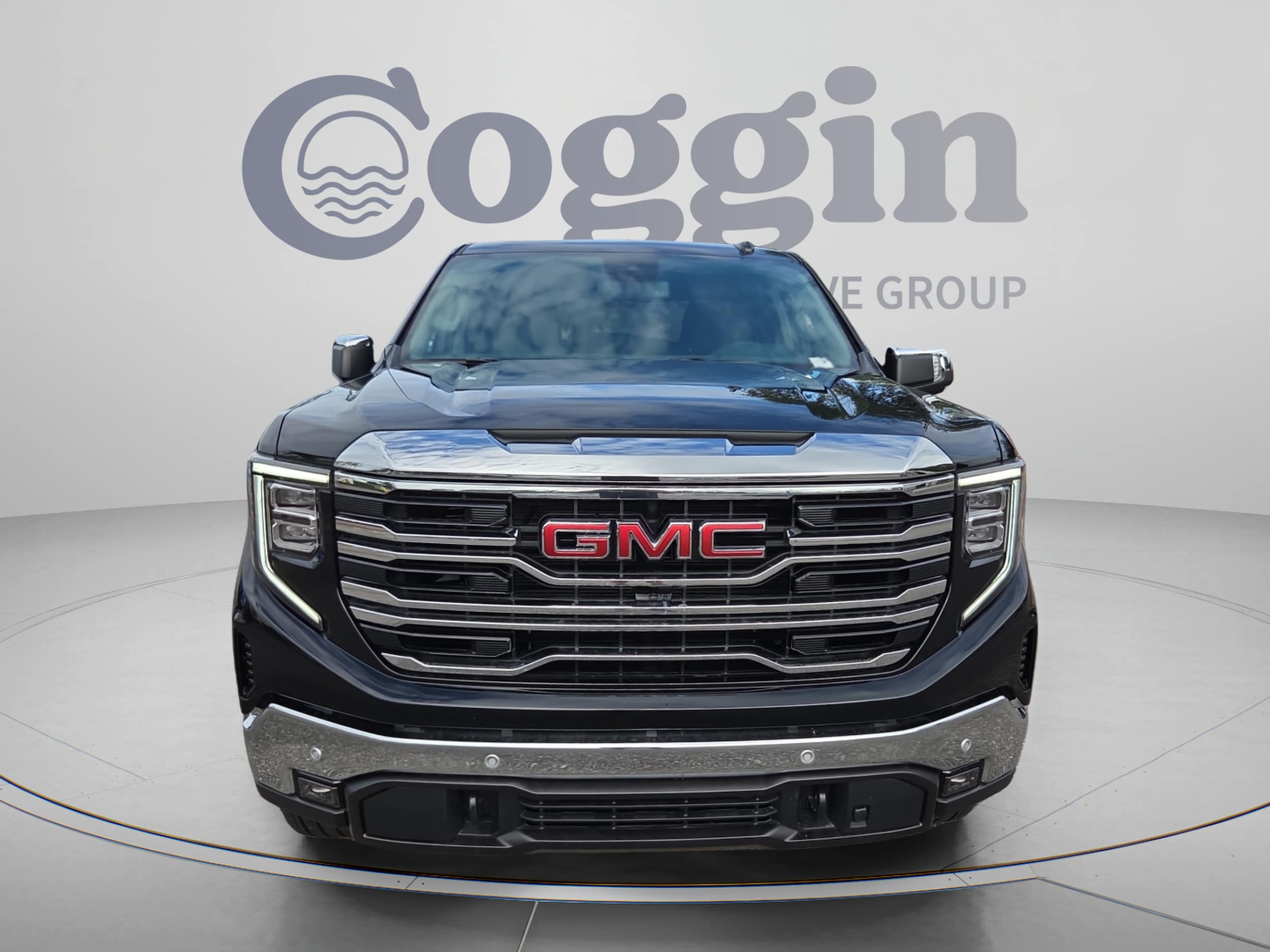 2026 GMC Sierra 1500 SLT - Photo 8