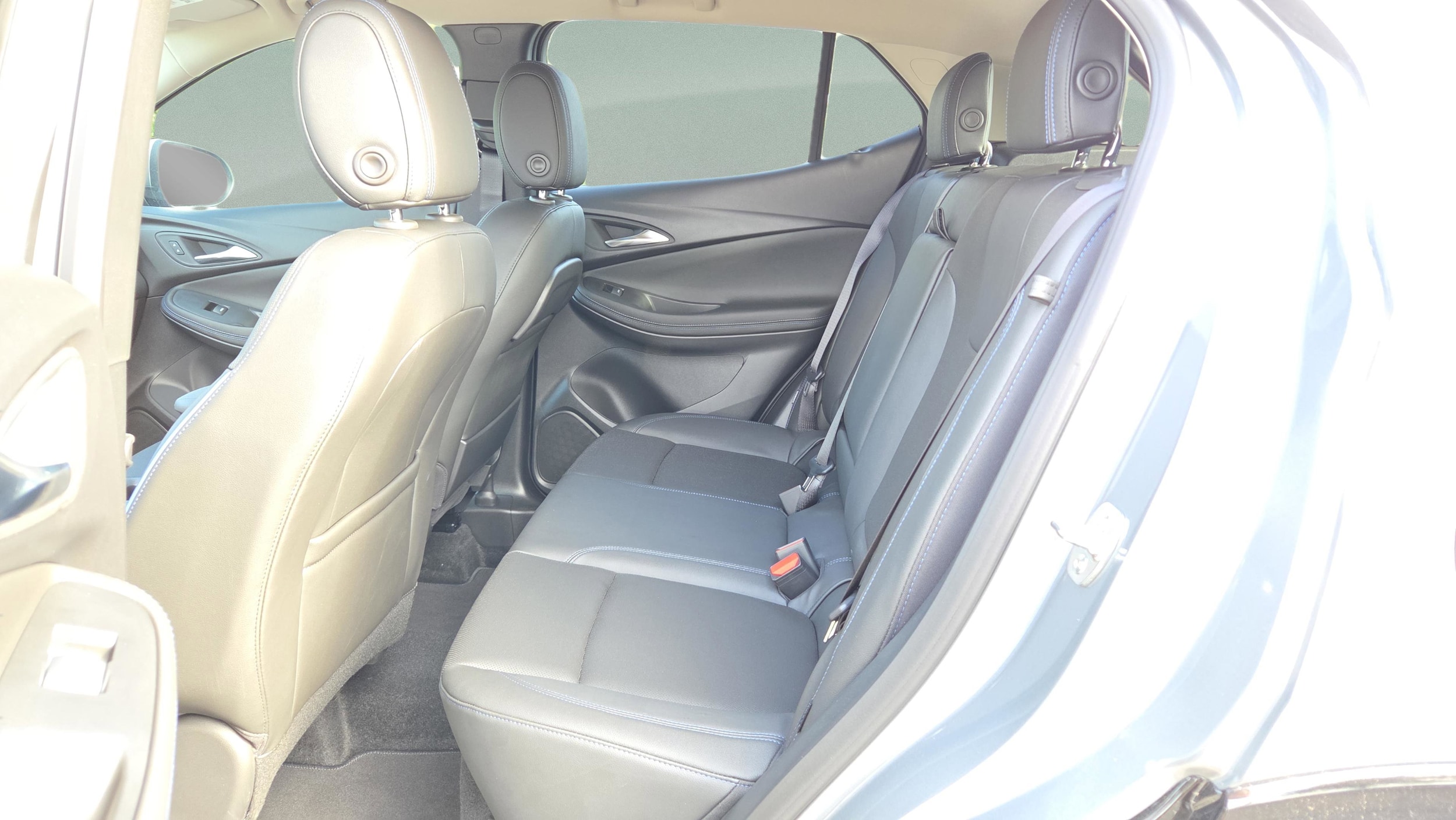 2026 Buick Encore GX Sport Touring - Photo 27