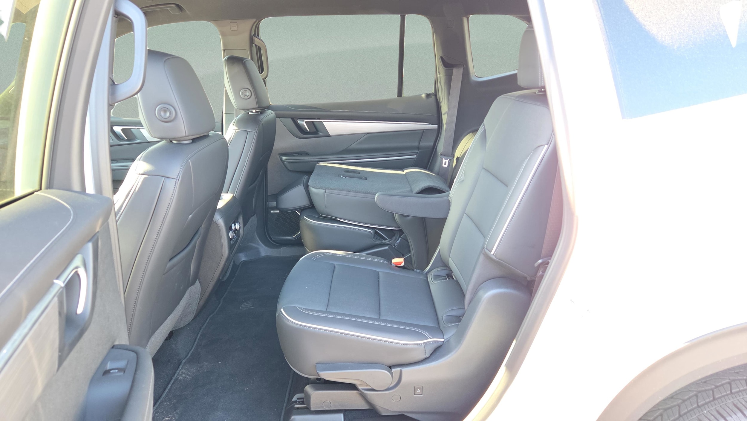 2025 Buick Enclave Preferred - Photo 19