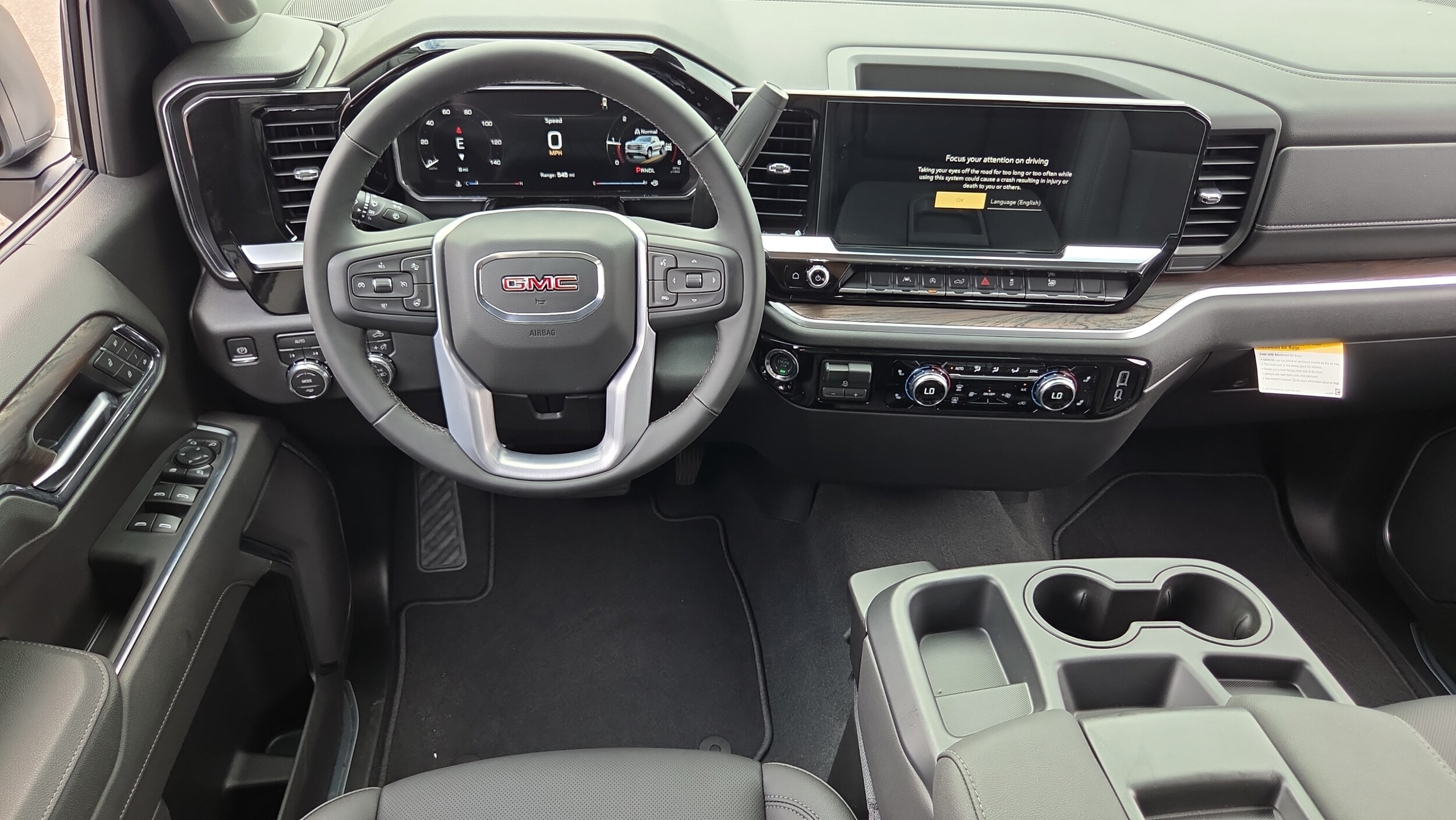 2026 GMC Sierra 1500 SLT - Photo 11