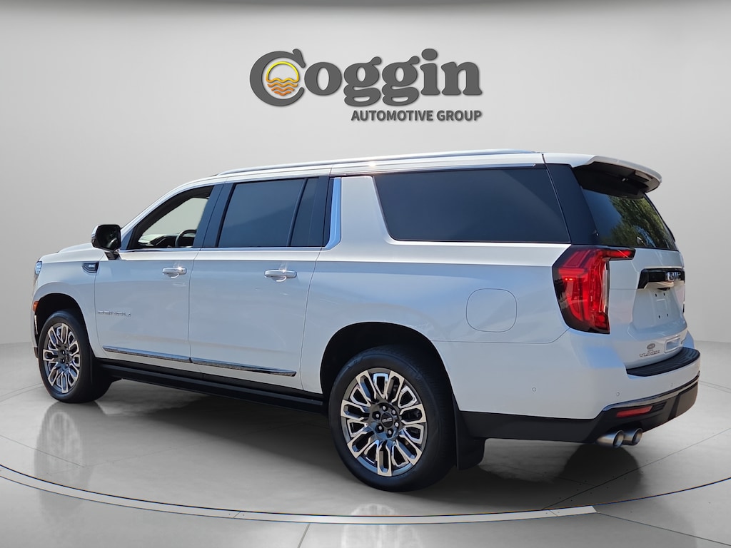 Used 2023 GMC Yukon XL Denali Ultimate SUV
