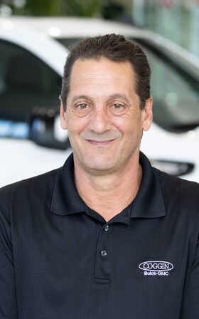 Staff member Mike Adams from ID_94f035cfc404