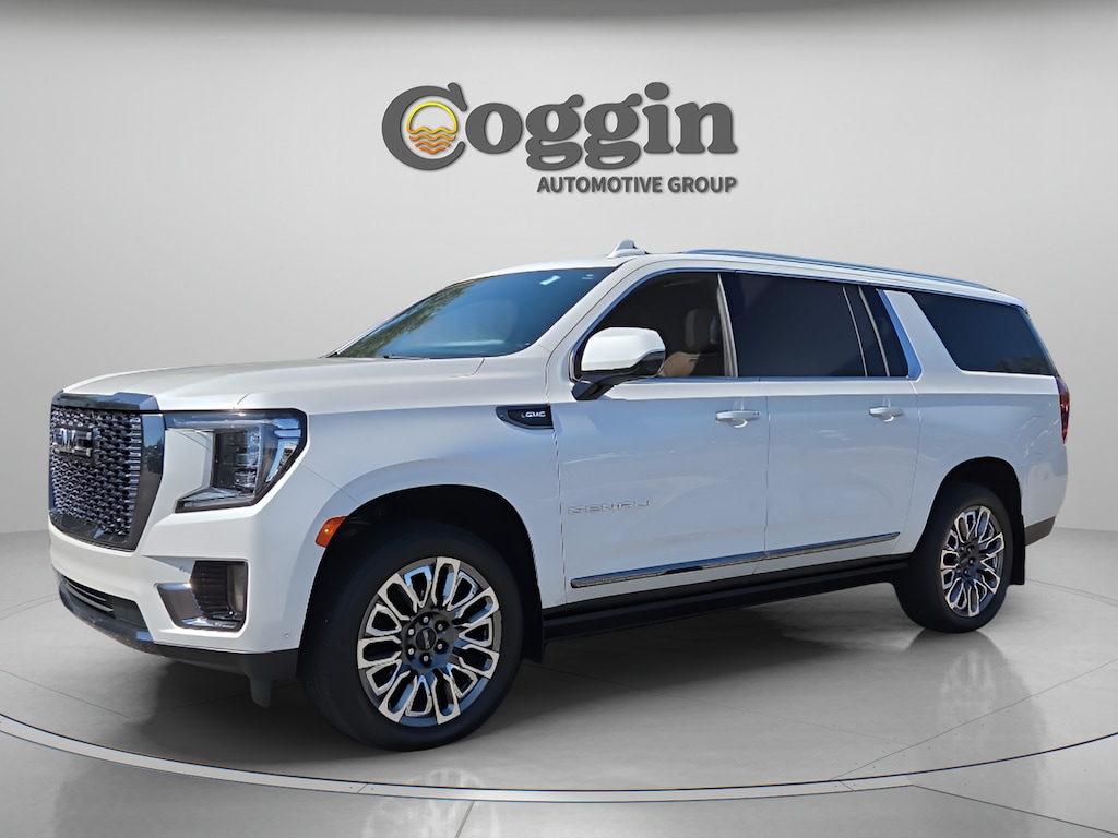 Used 2023 GMC Yukon XL Denali Ultimate SUV