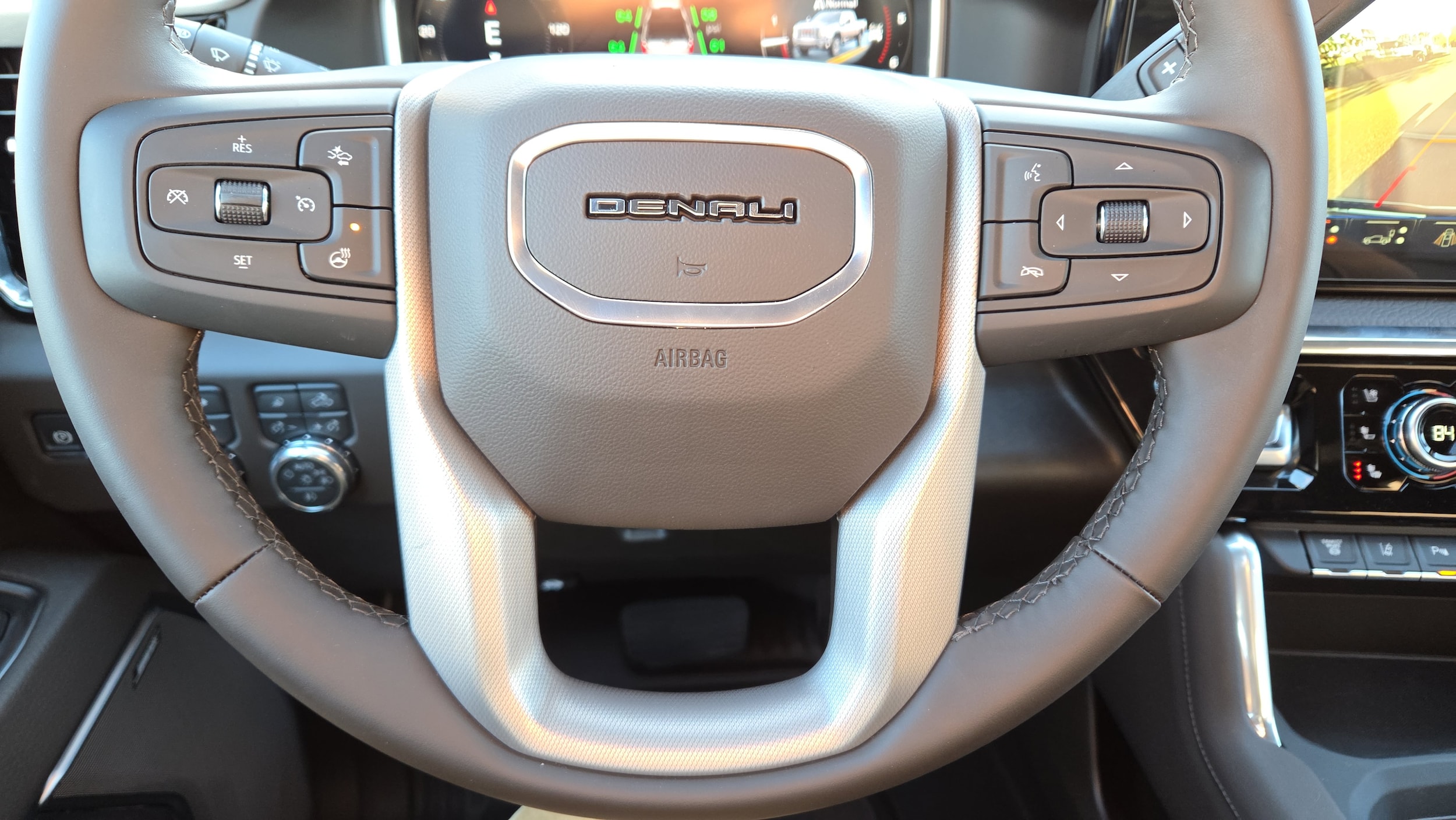 2026 GMC Sierra 2500HD Denali - Photo 12