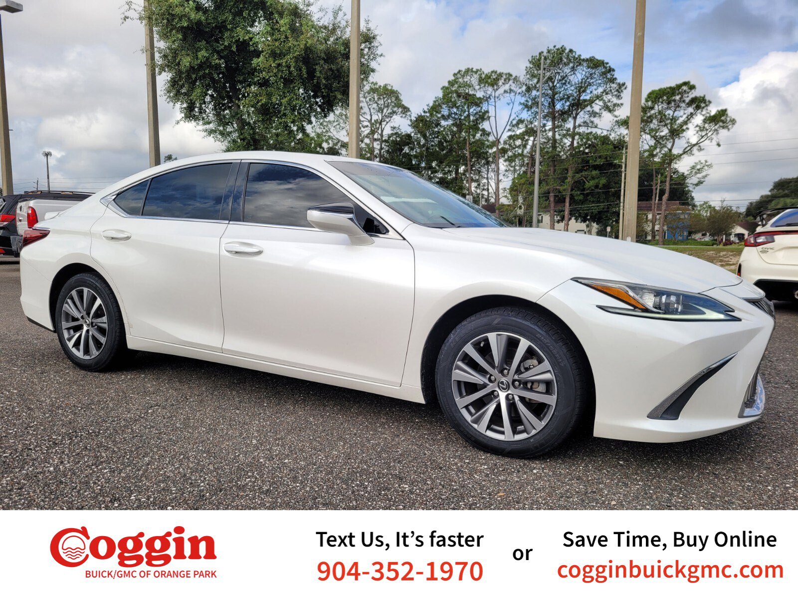 2019 Lexus ES 350's photo