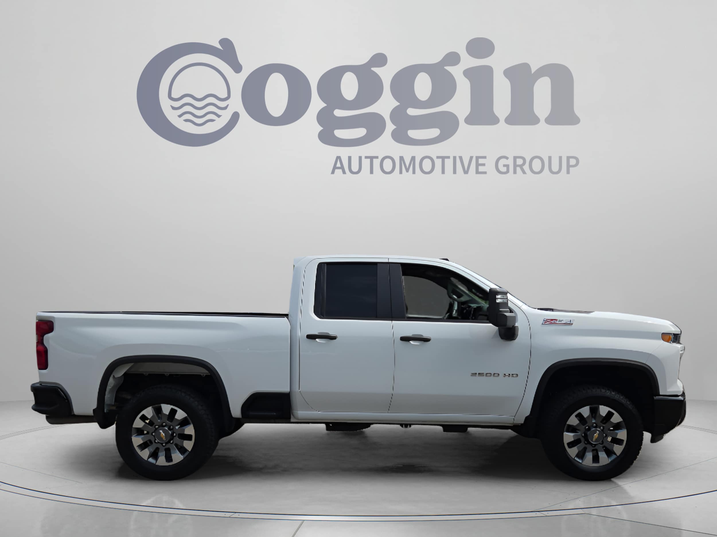 2025 Chevrolet Silverado 2500HD Custom - Photo 6