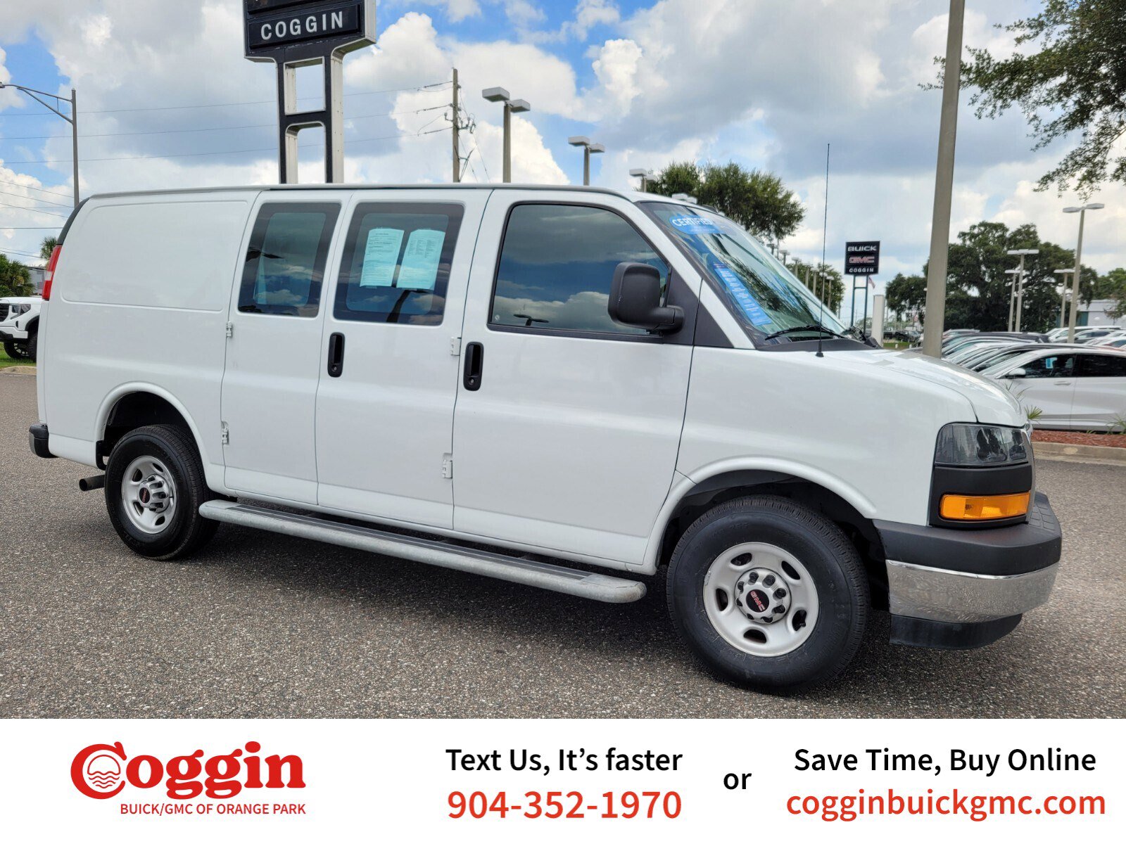2023 GMC Savana Cargo Work Van's photo