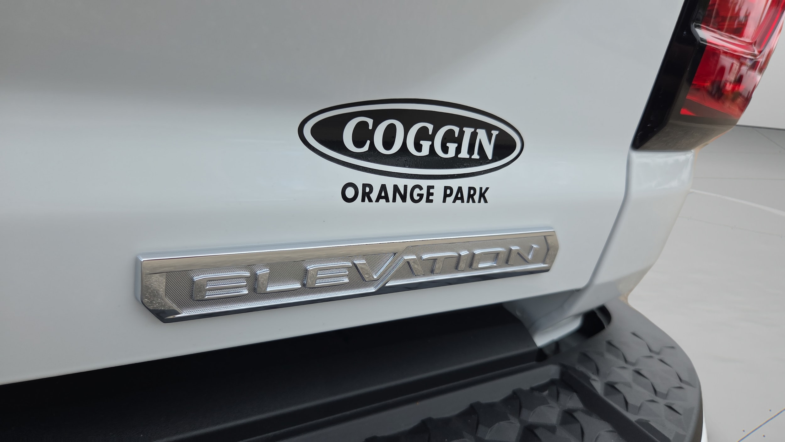 2026 GMC Canyon Elevation - Photo 16
