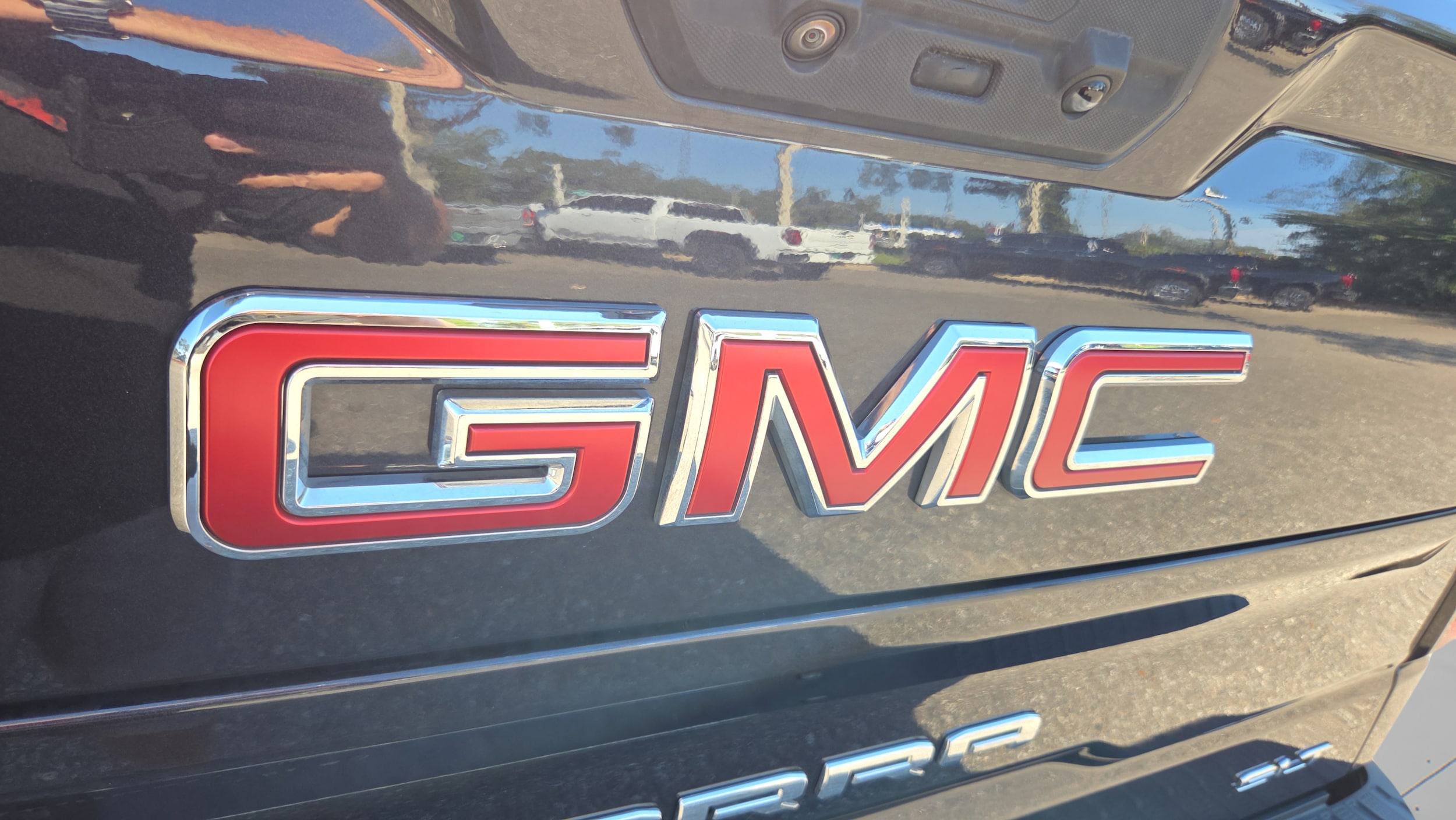 2023 GMC Sierra 1500 SLT - Photo 33