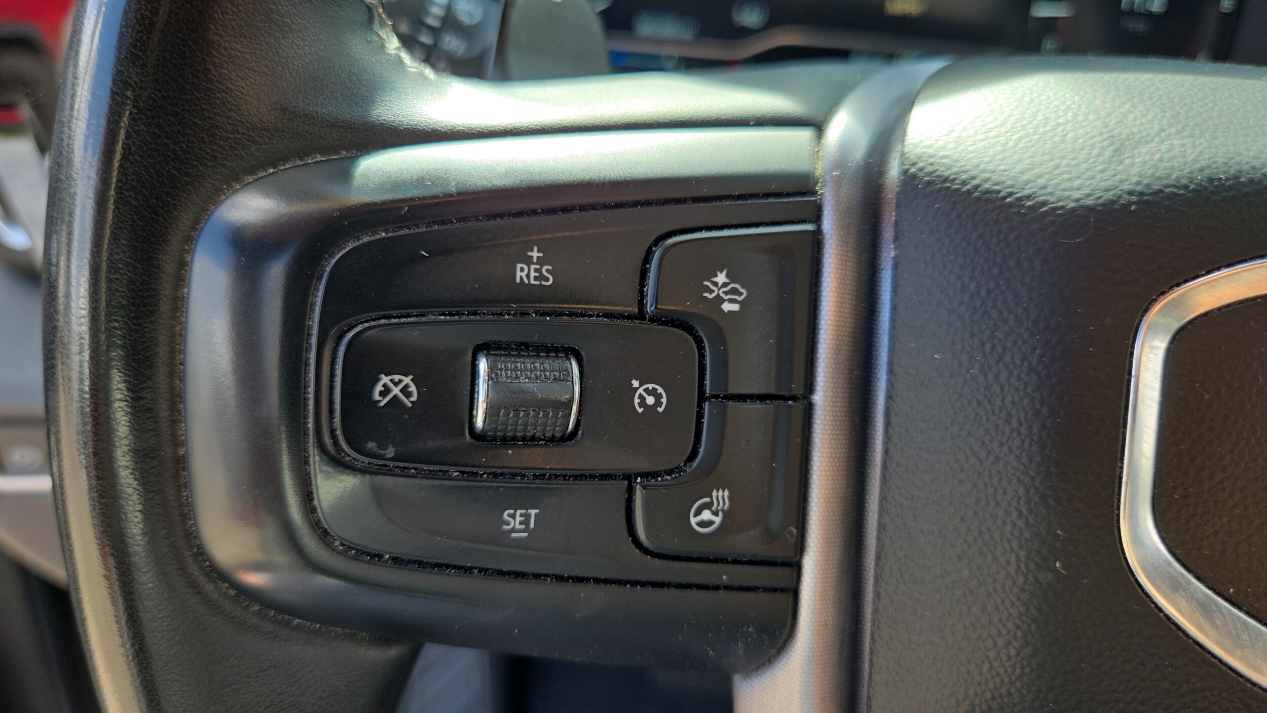 2023 GMC Sierra 1500 SLT - Photo 29