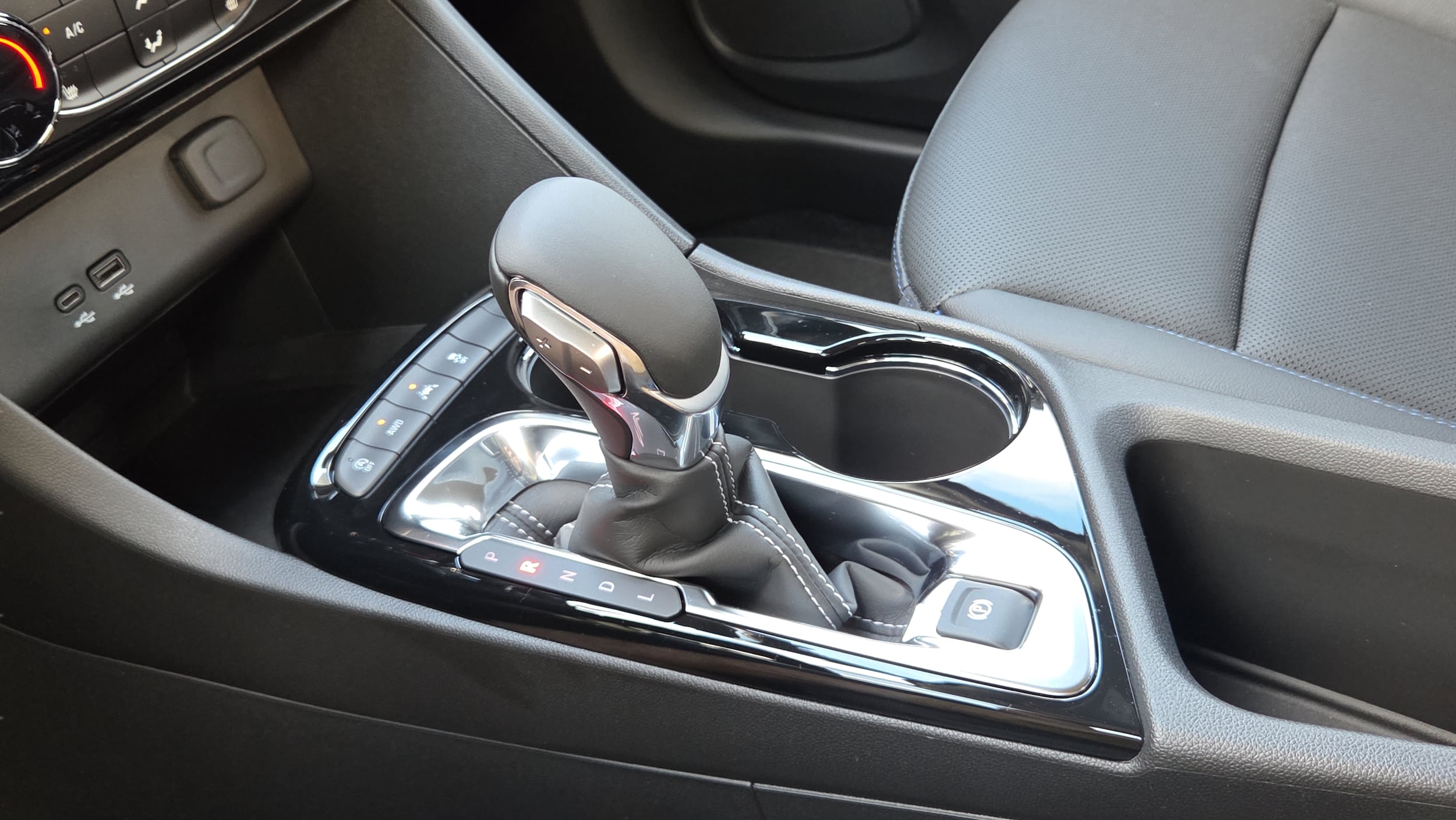 2026 Buick Encore GX Sport Touring - Photo 15